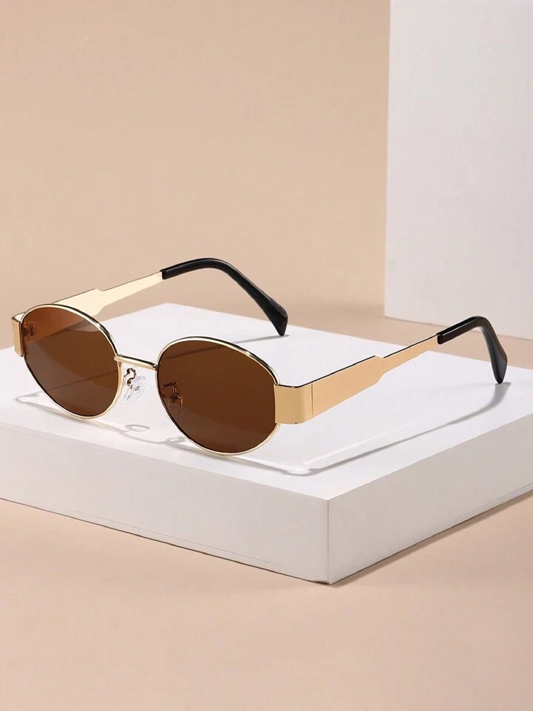 

IFLASH Unisex Oval Sunglasses with UV Protected Lens, Brown