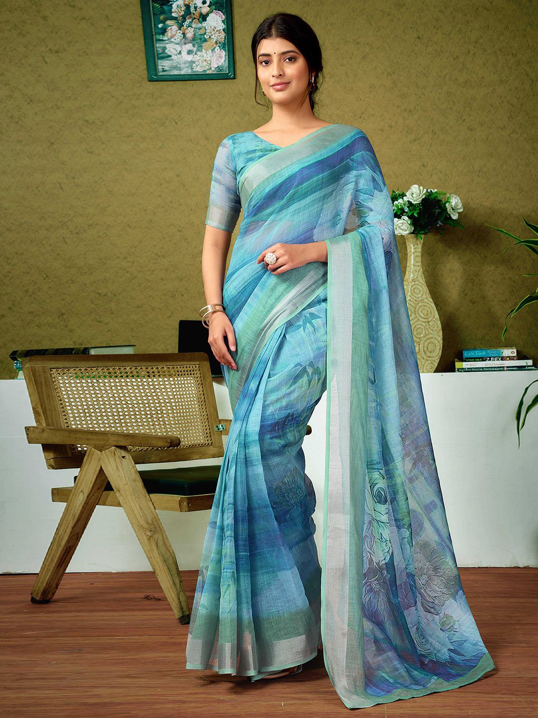 

all about you Tie and Dye Zari Pure Linen Ready to Wear Saree, Blue