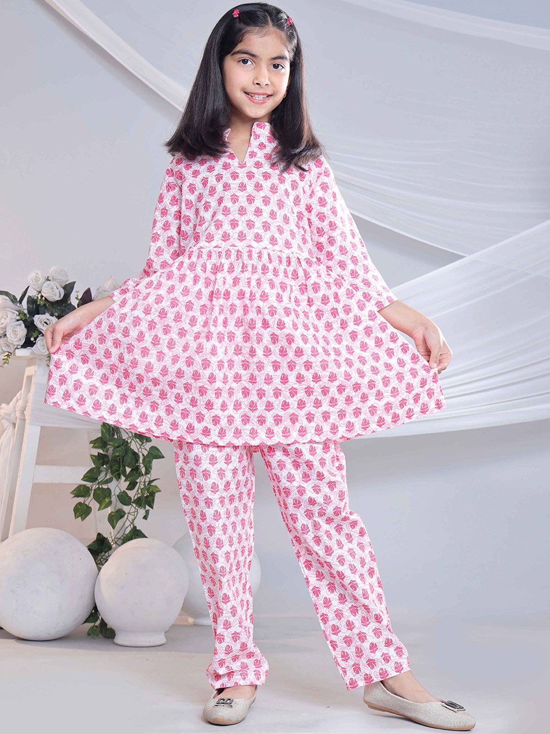 

misbis Girls Floral Printed Mandarin Collar Pure Cotton Tunic & Trouser, Pink