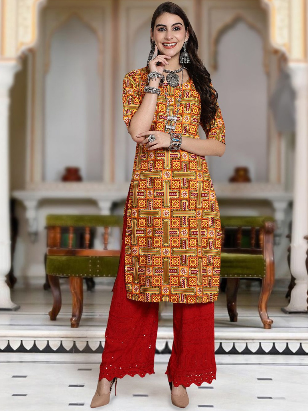 

Moda Rapido Floral Printed Round Neck Straight Kurta, Mustard