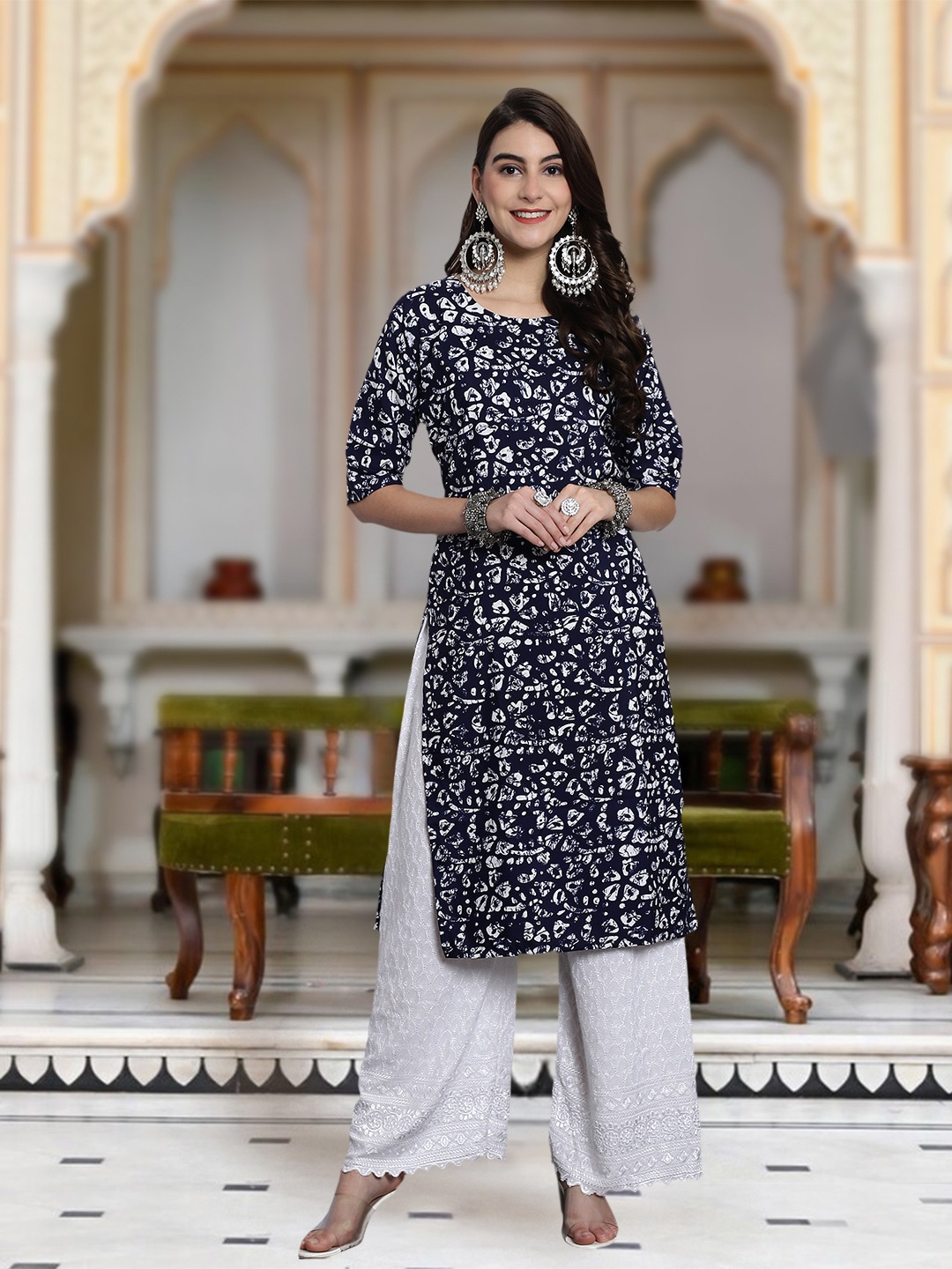 

Moda Rapido Floral Printed Round Neck Straight Kurta, Black