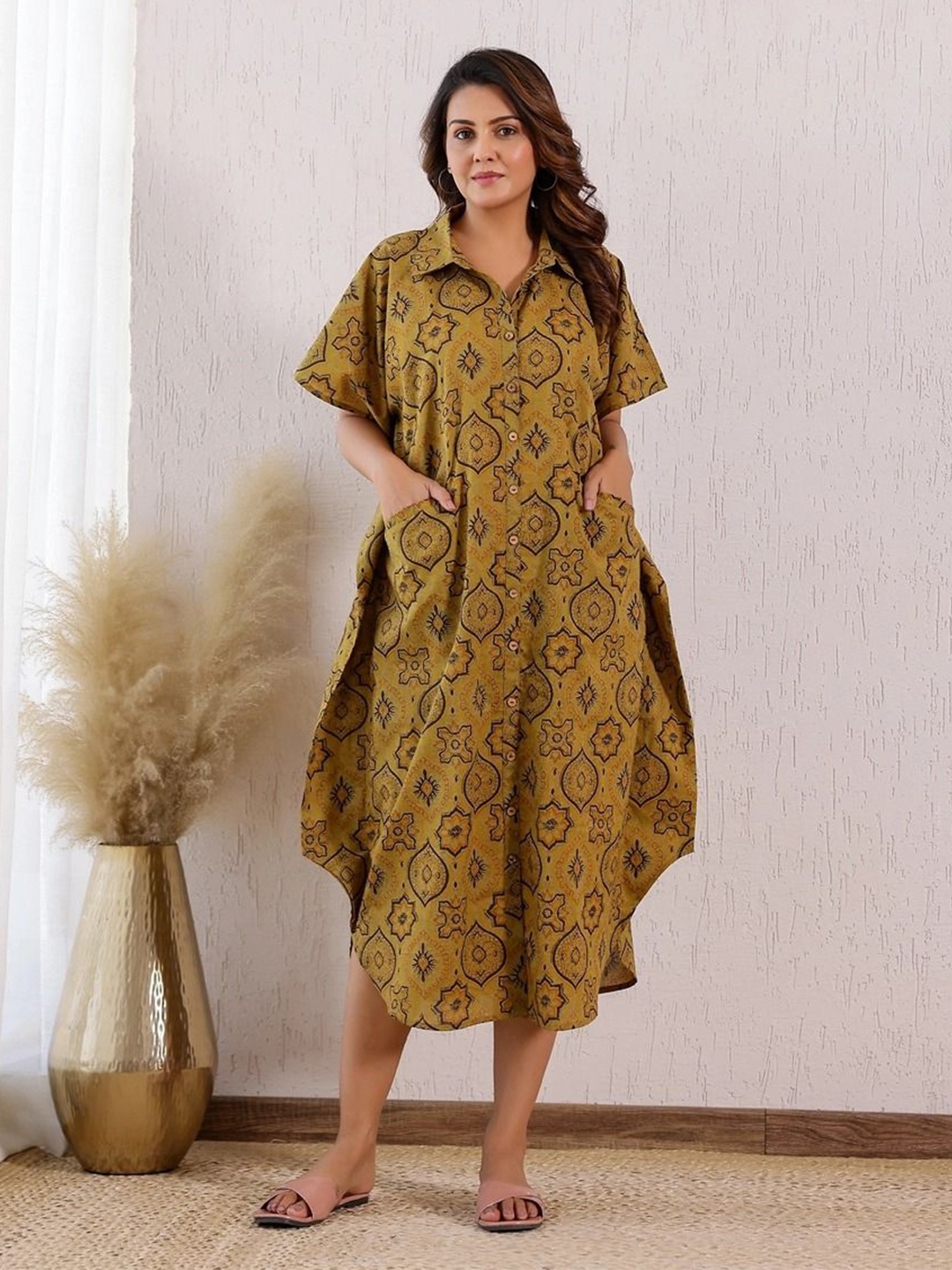 

Vivika Ethnic Motifs Print Flared Sleeves Cotton Kaftan Midi Dress, Yellow