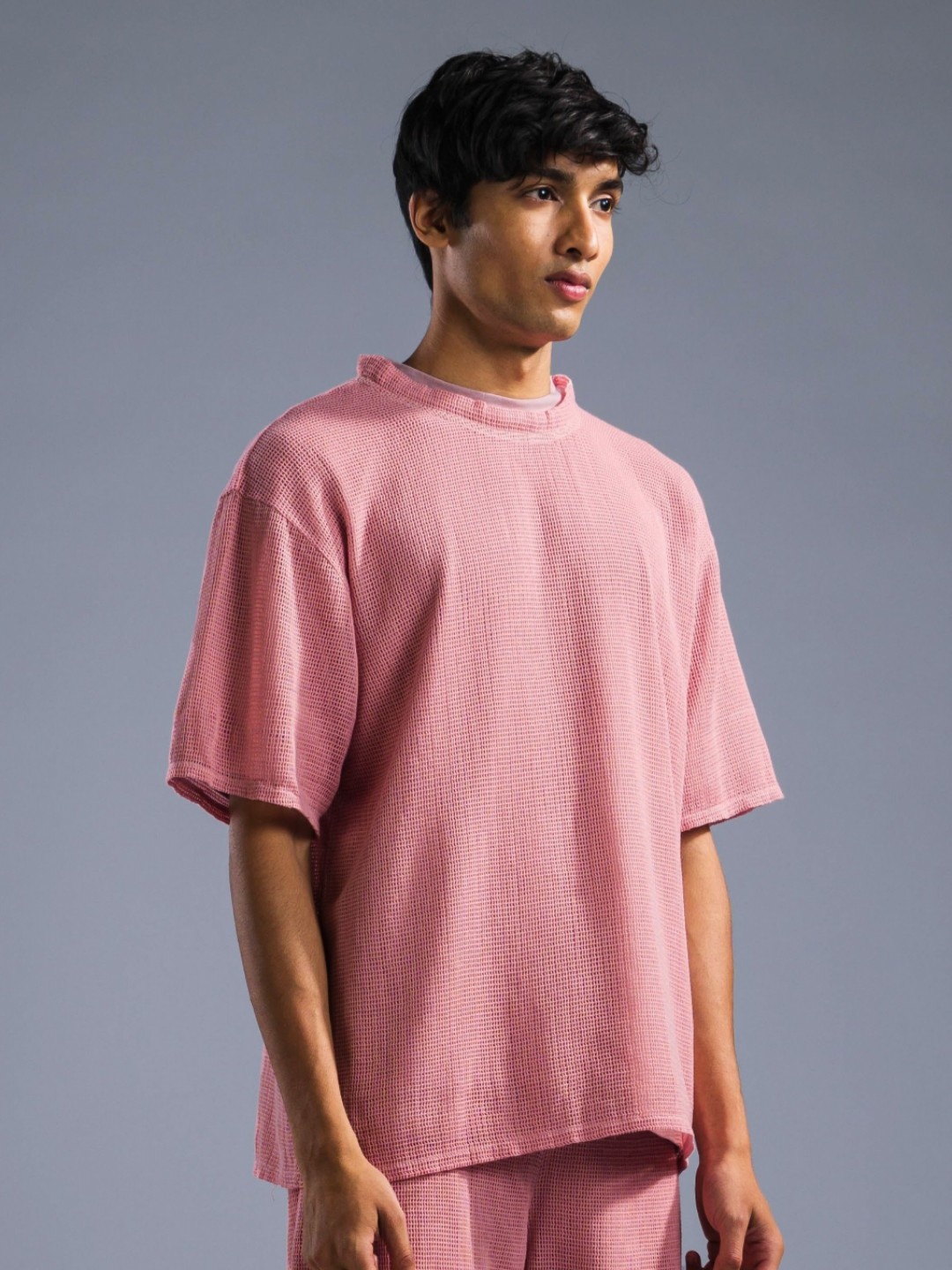 

PRIMAL GRAY Men Floral Raw Edge T-shirt, Pink