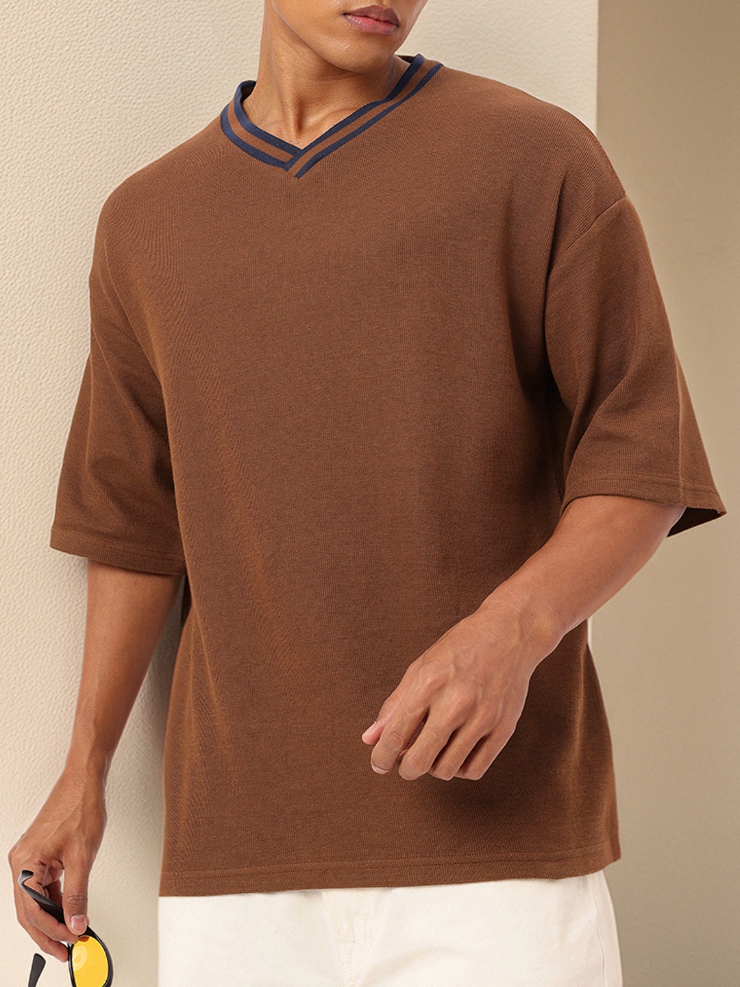 

Kook N Keech Getaway Textured Drop-Shoulder Oversized T-shirt, Brown