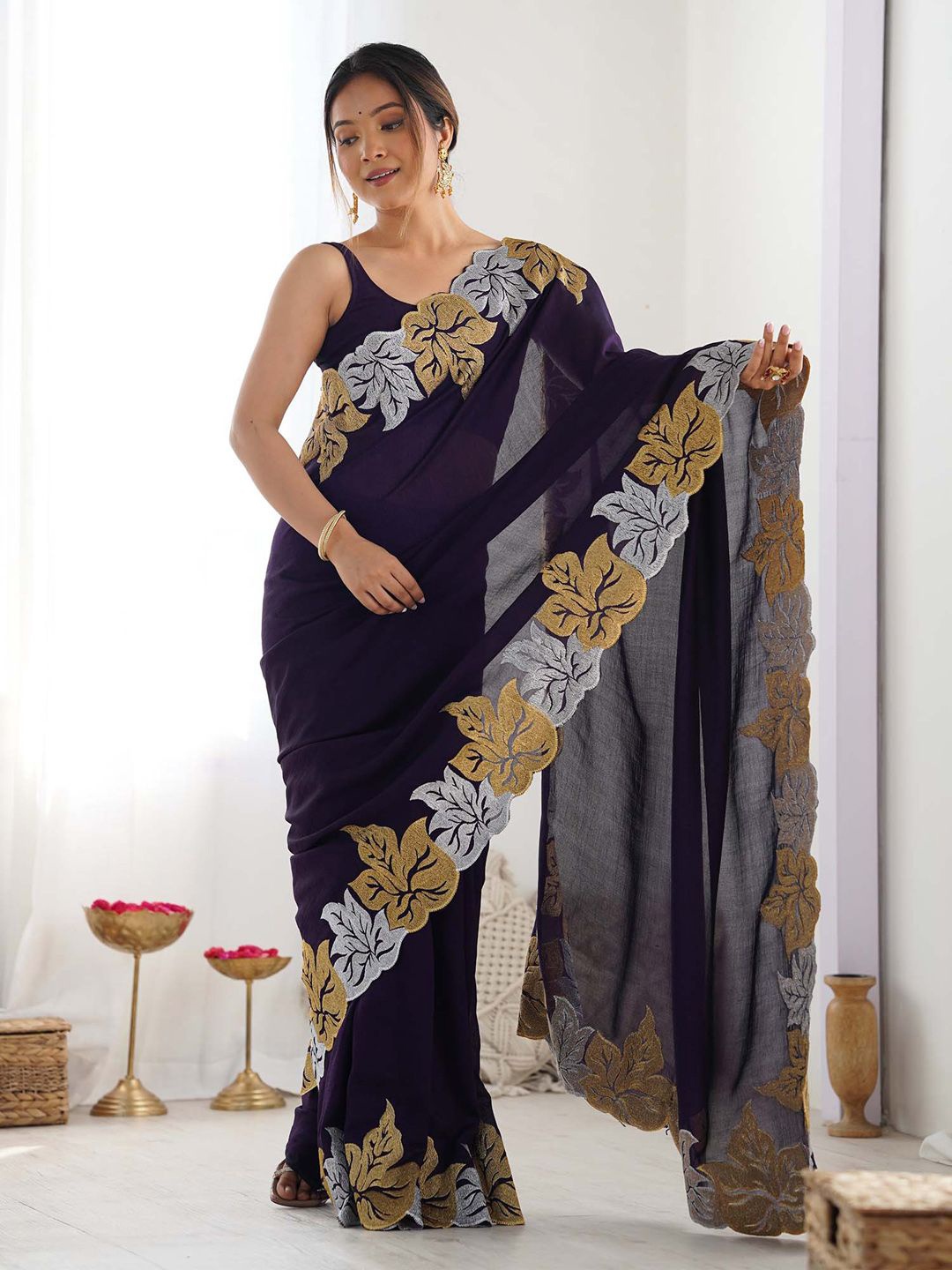 

Anouk Floral Zari Silk Blend Saree, Purple