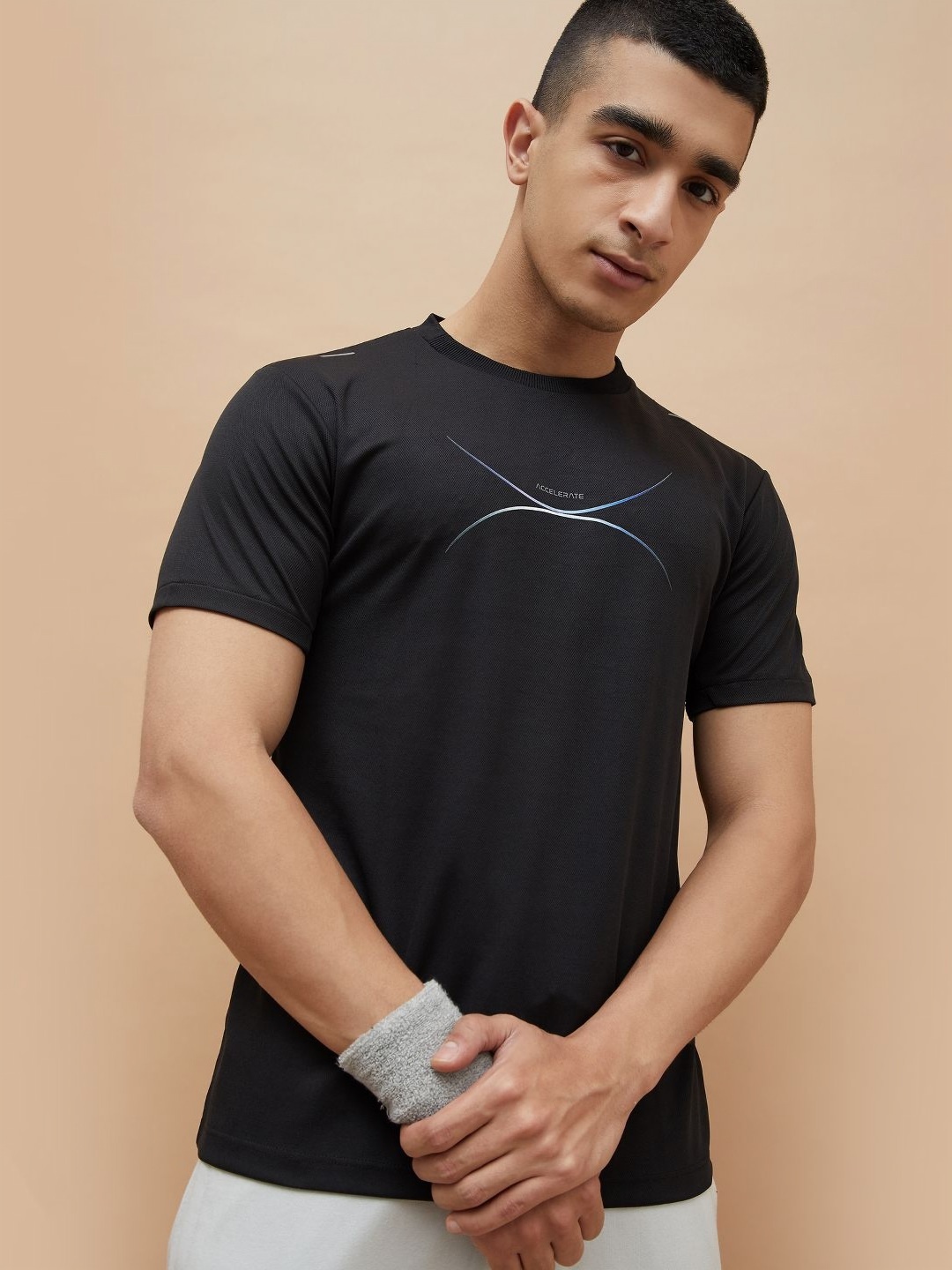 

Fame Forever by Lifestyle Men Printed Pockets T-shirt, Black