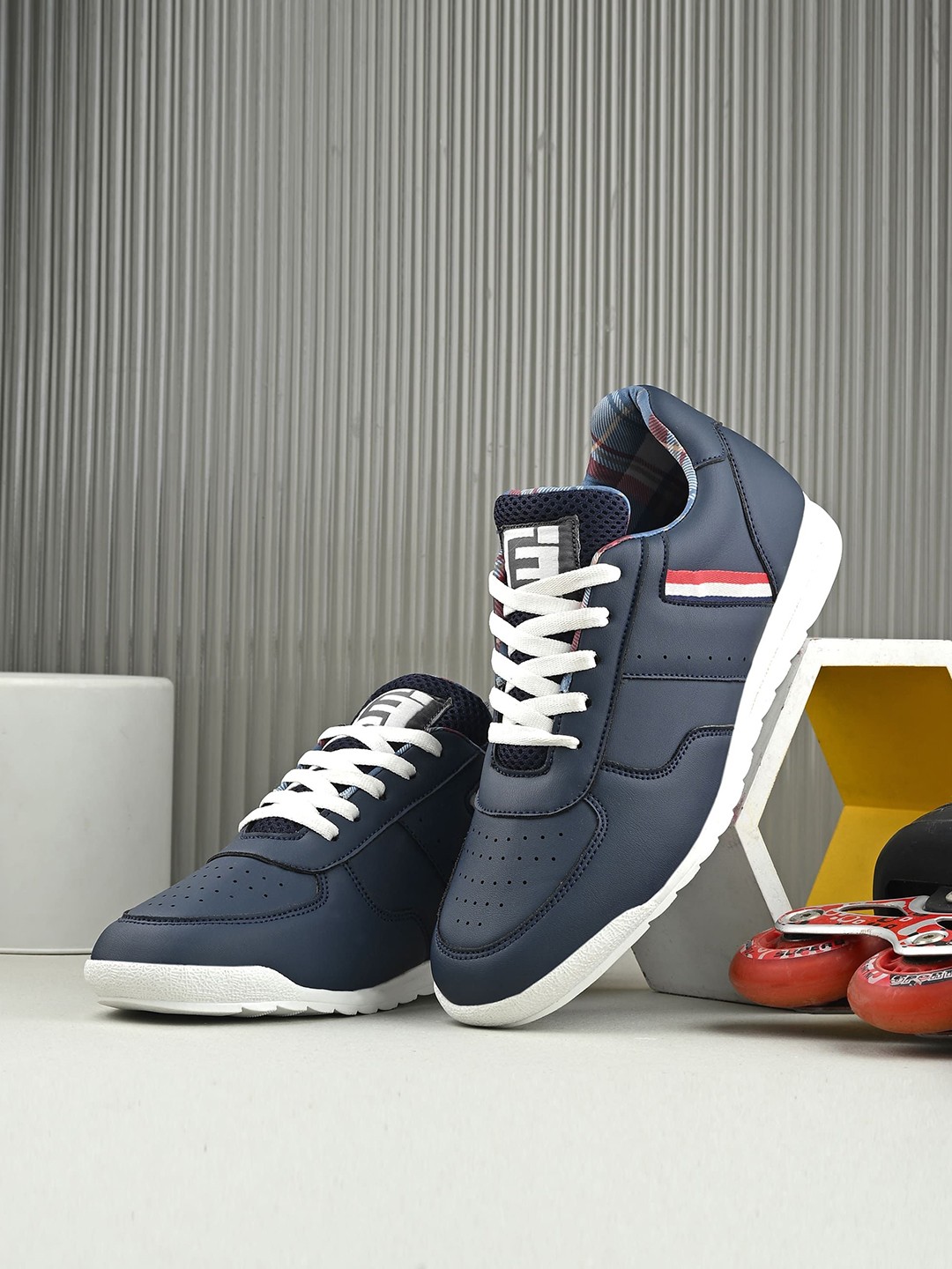 

Eego Italy Men Sneakers, Navy blue