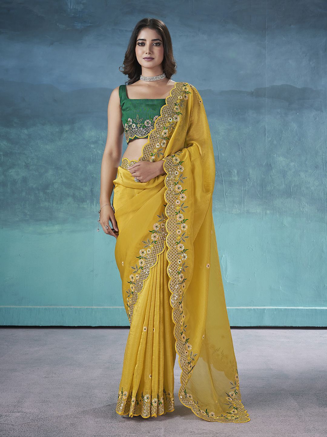 

DIVASTRI Embellished Embroidered Silk Blend Saree, Yellow