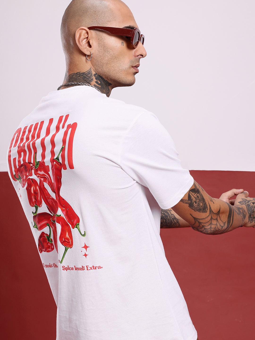 

glitchez Urban Classy Oversized Printed T-shirt, White