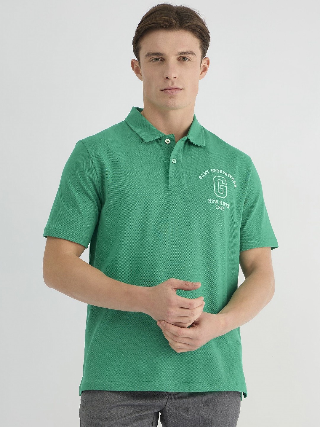 

GANT Men Embroidered Chest Graphic Pure Cotton T-Shirt, Green