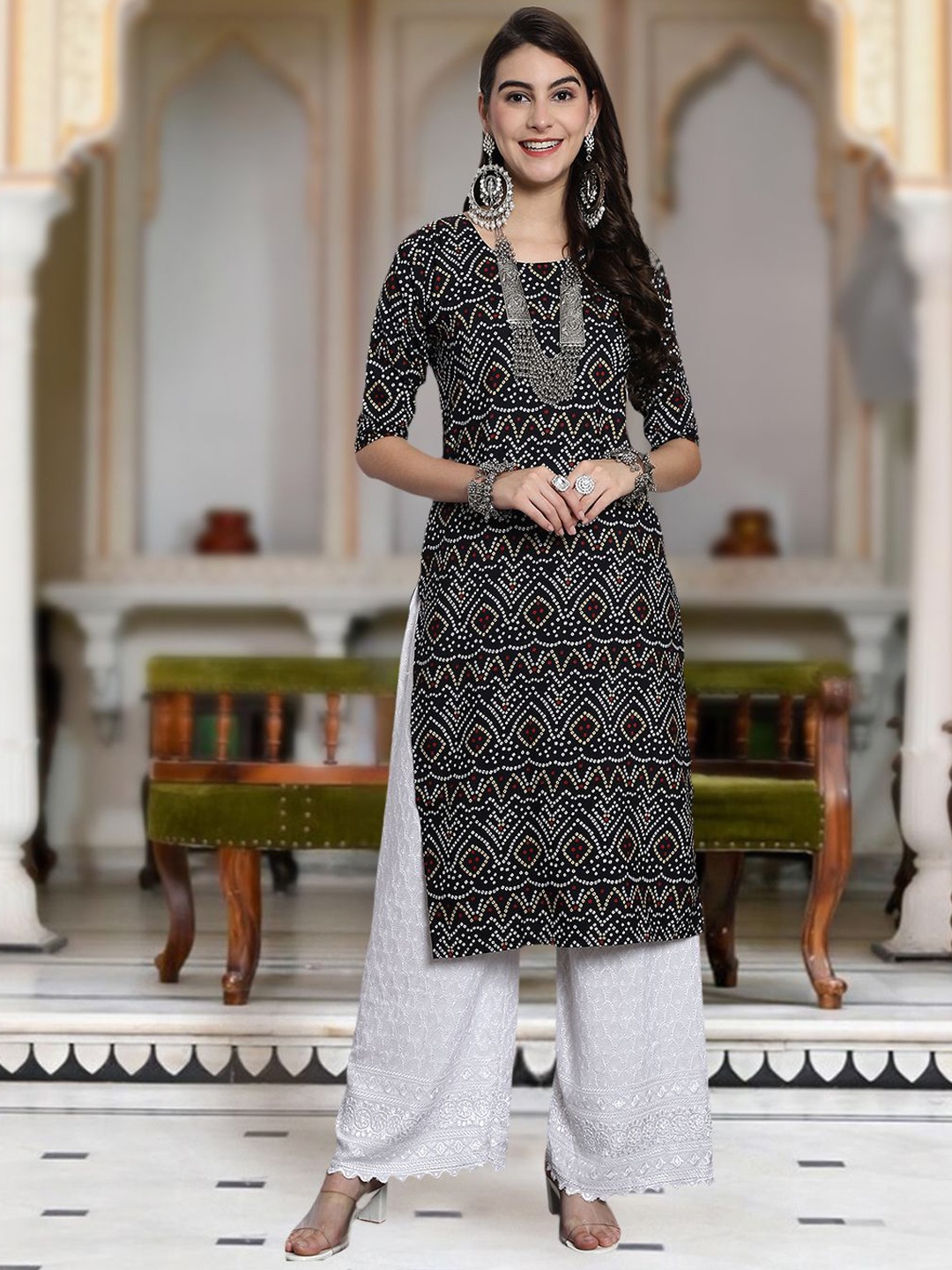 

Moda Rapido Bandhani Printed Round Neck Straight Kurta, Black