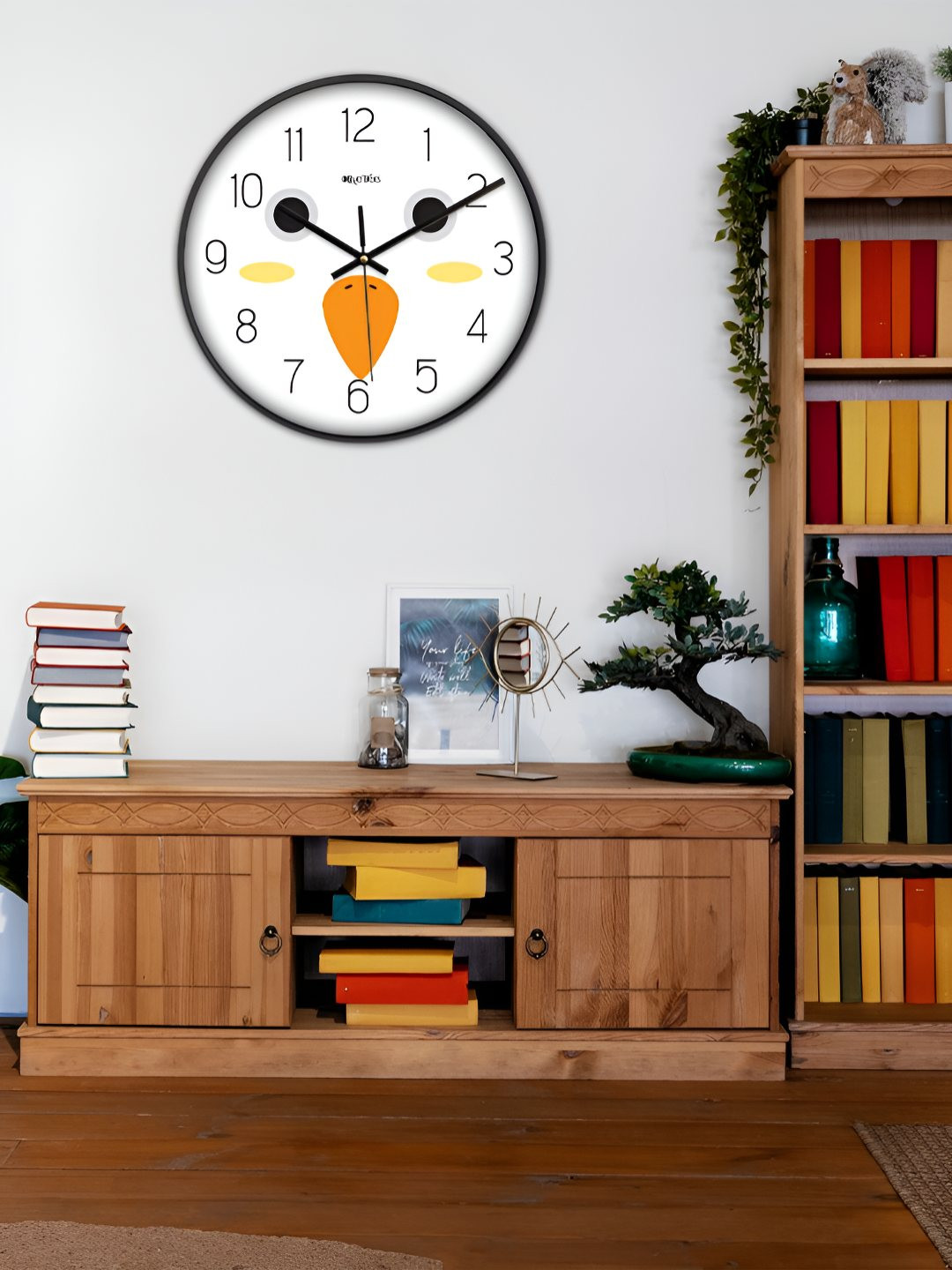 

OLIVE TREE Black & White Traditional Wall Clock