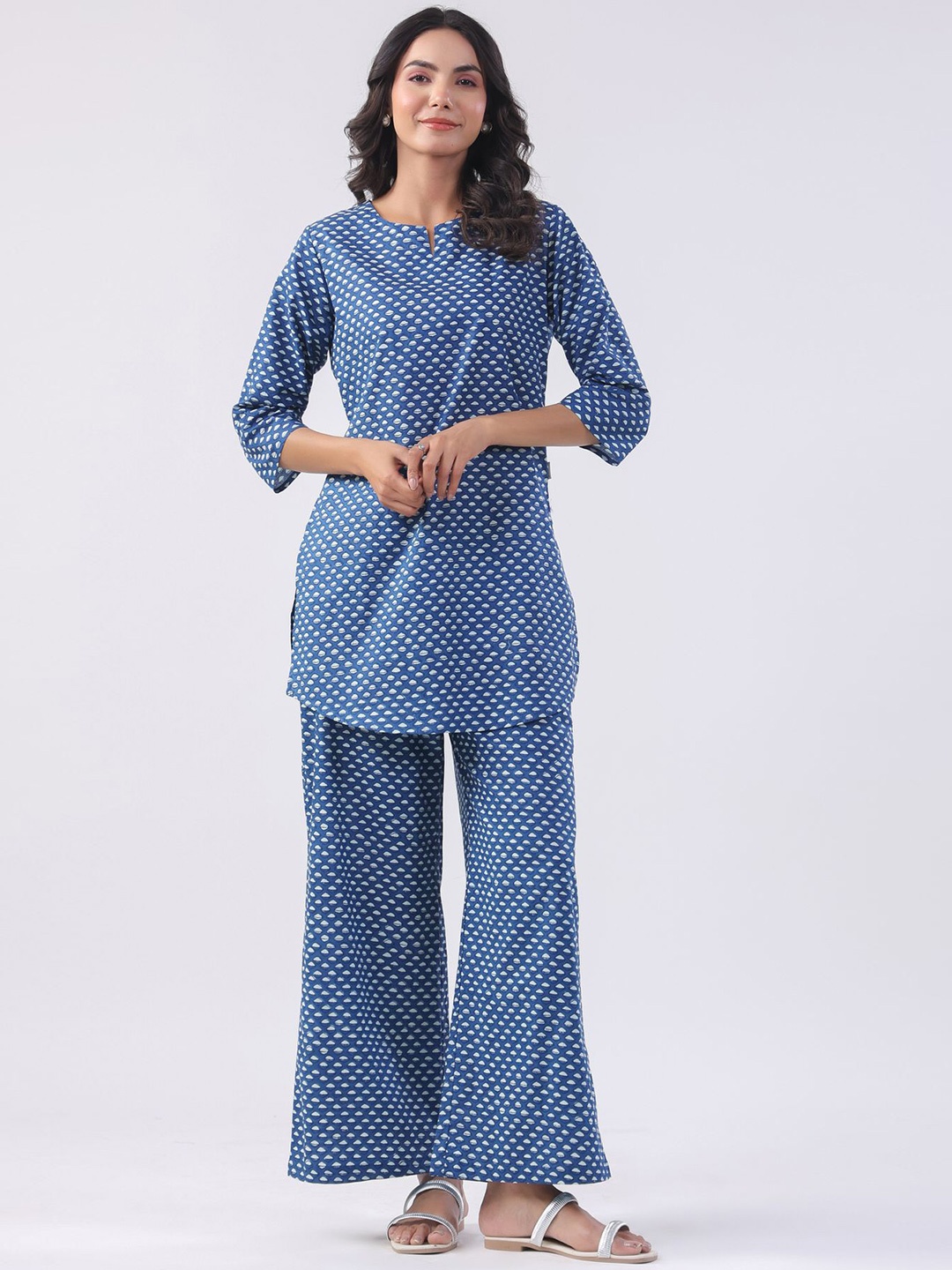 

JISORA Printed Round Neck Pure Cotton Tunic With Palazzos Co-Ords, Blue