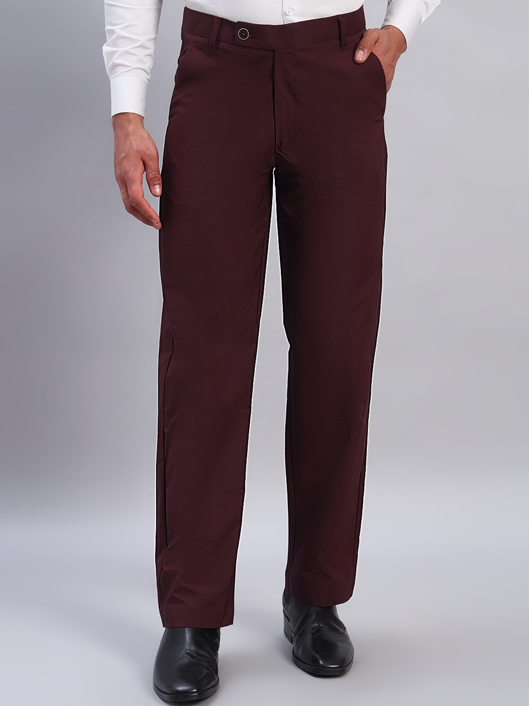 

AXNIS Men Ultra Straight Fit Trousers, Maroon