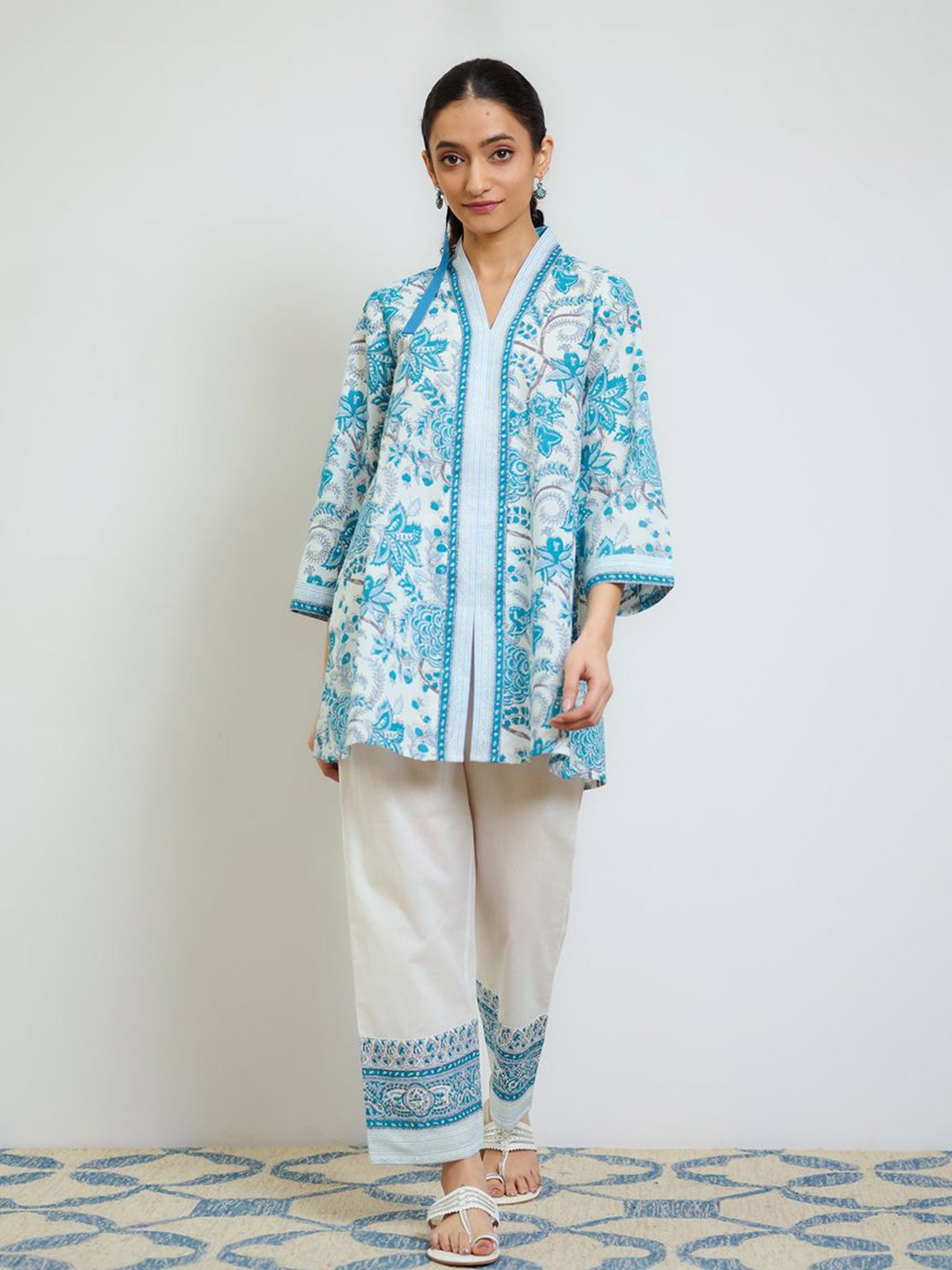 

Rustorange Sanganeri Floral Printed Pure Cotton Tunic & Trouser, Blue