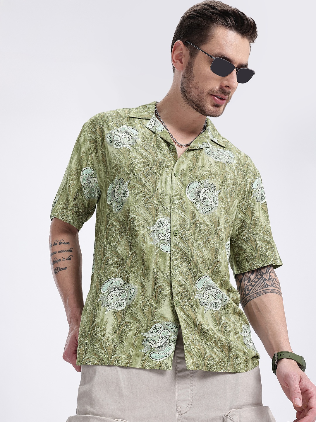 

glitchez Escape Essentials Printed Relaxed Shirt, Green