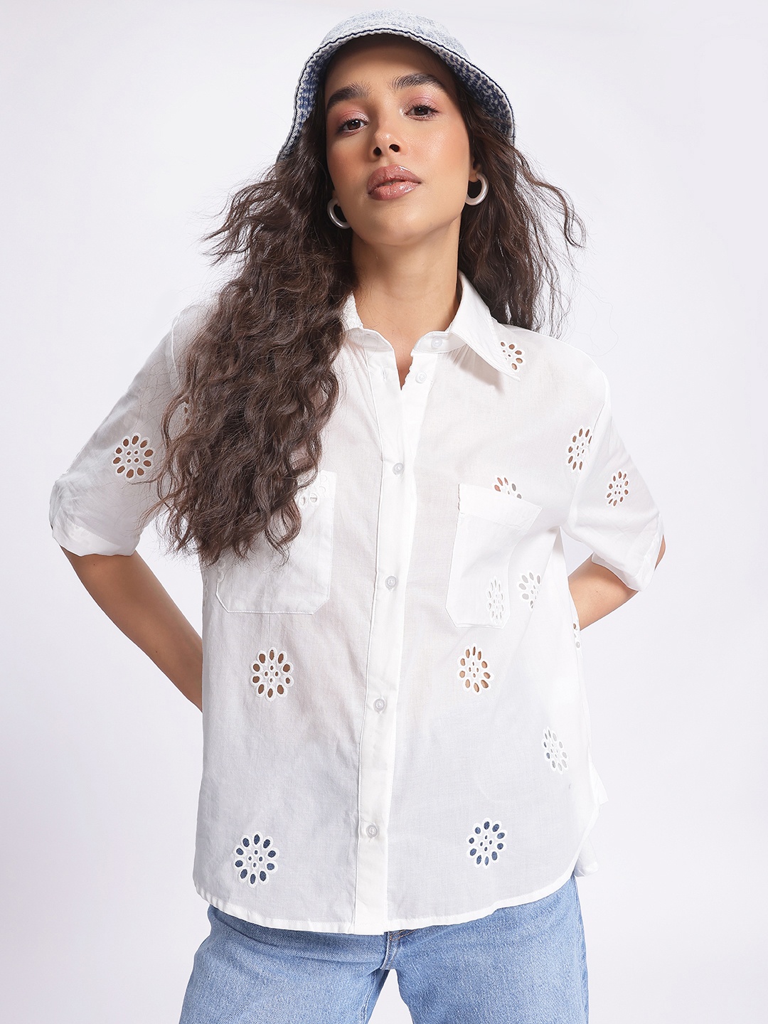 

glitchez Pocketed Ease Schiffli Relaxed Shirt, White
