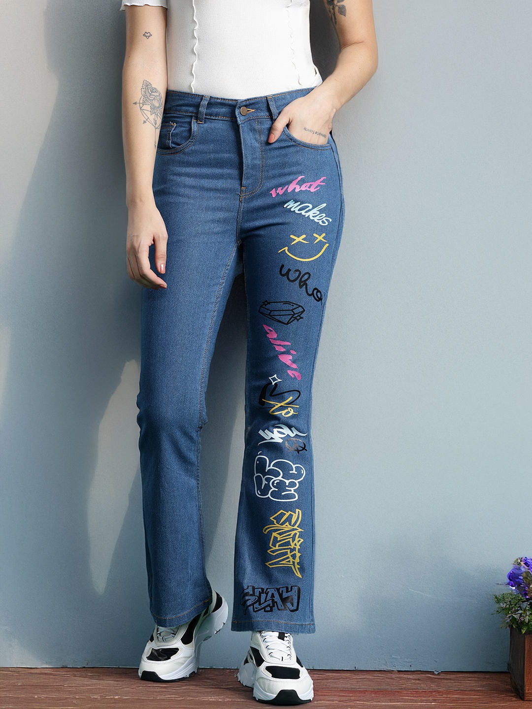 

DressBerry Women Urban Softness Printed Bootcut Stretchable Jeans, Blue