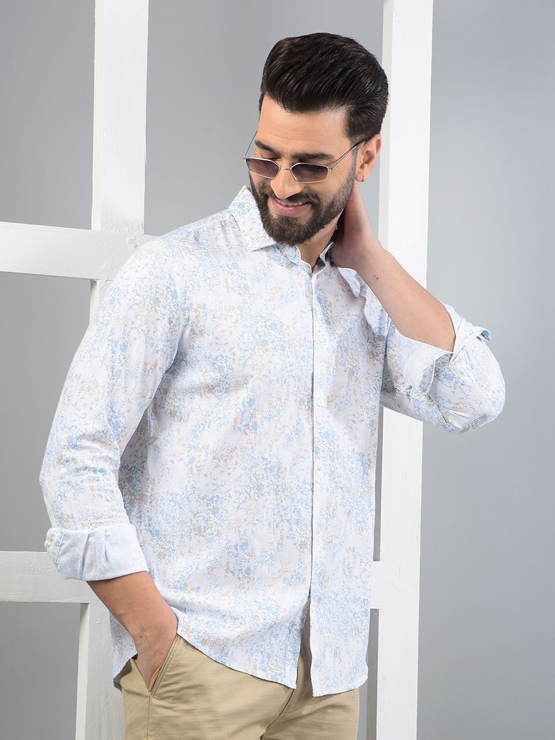 

Crimsoune Club Men Classic Slim Fit Floral Opaque Printed Casual Shirt, Blue