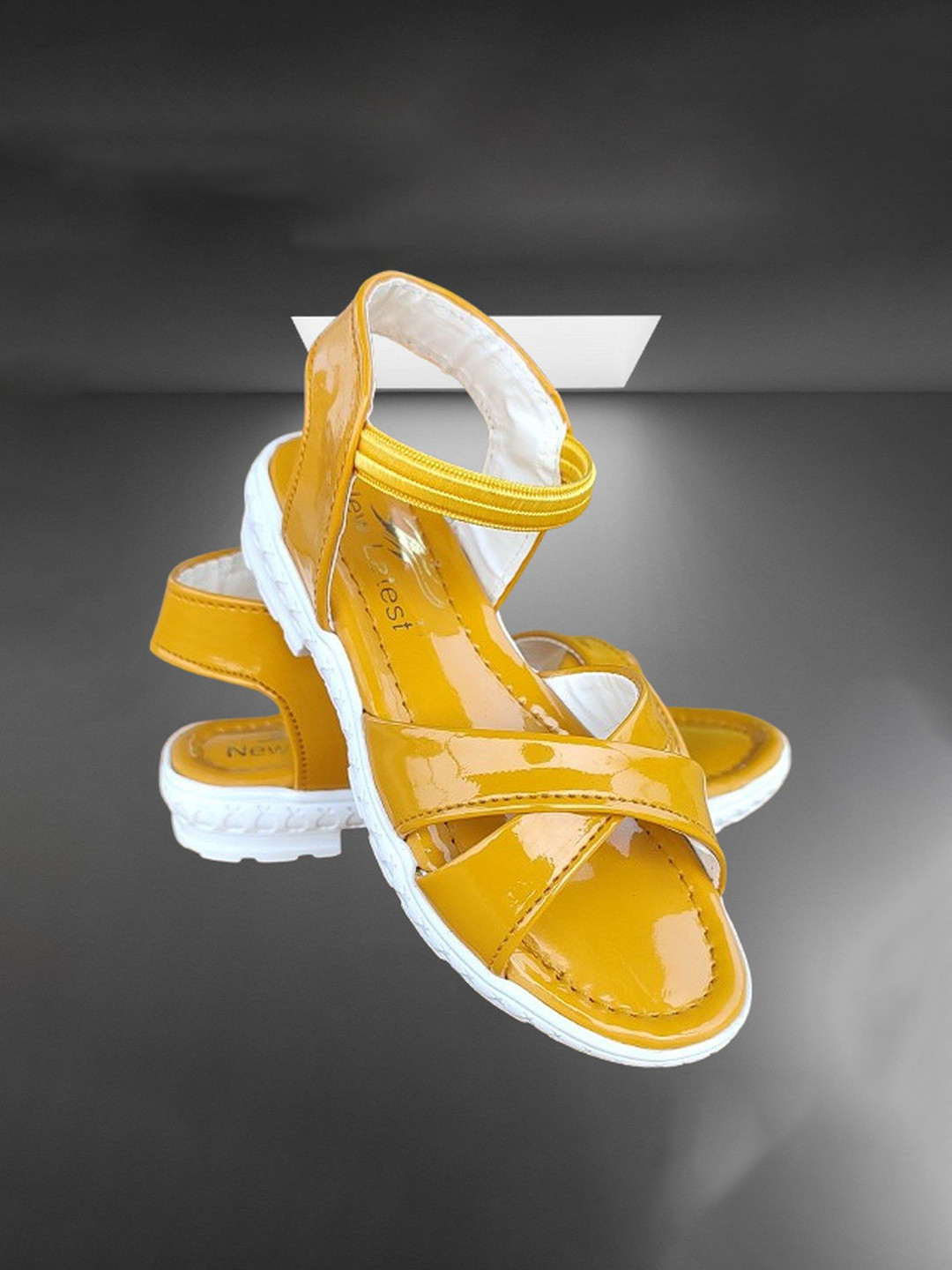 

BAESD Girls Ethnic Open Toe Flats, Yellow