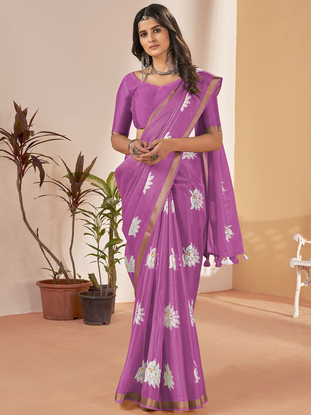 

Anouk Rustic Floral Jute Cotton Bagh Saree, Pink