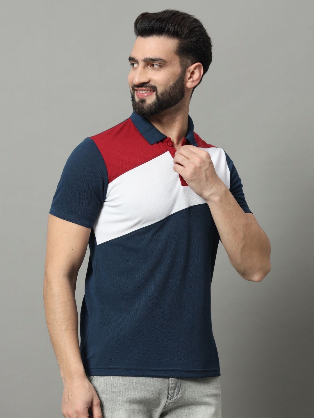 

OGEN Men Colourblocked Polo Collar Pockets T-shirt, Navy blue