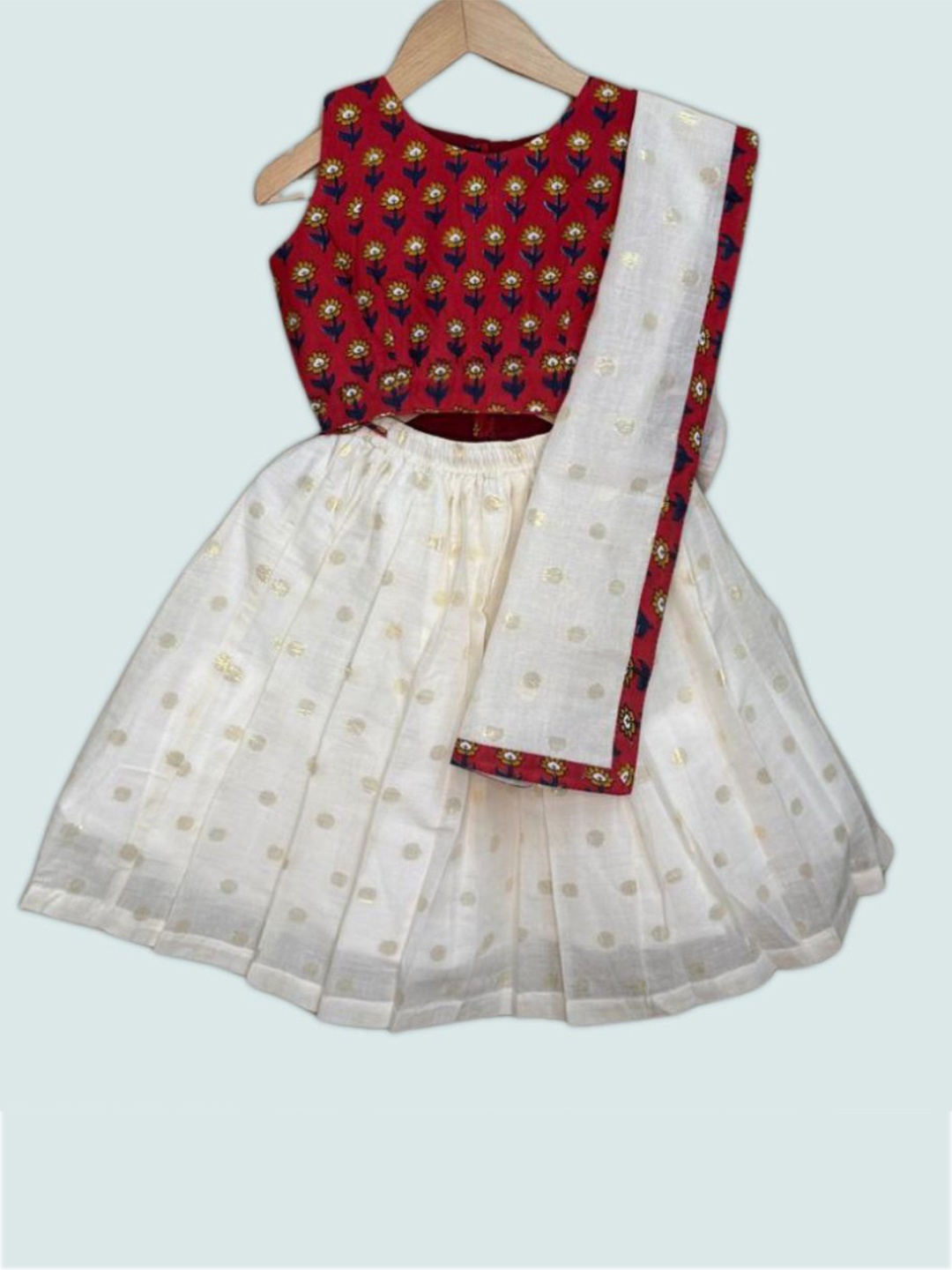 

EARTHY TWEENS -Girls Floral Printed Pure Cotton Ghagra Set, Maroon