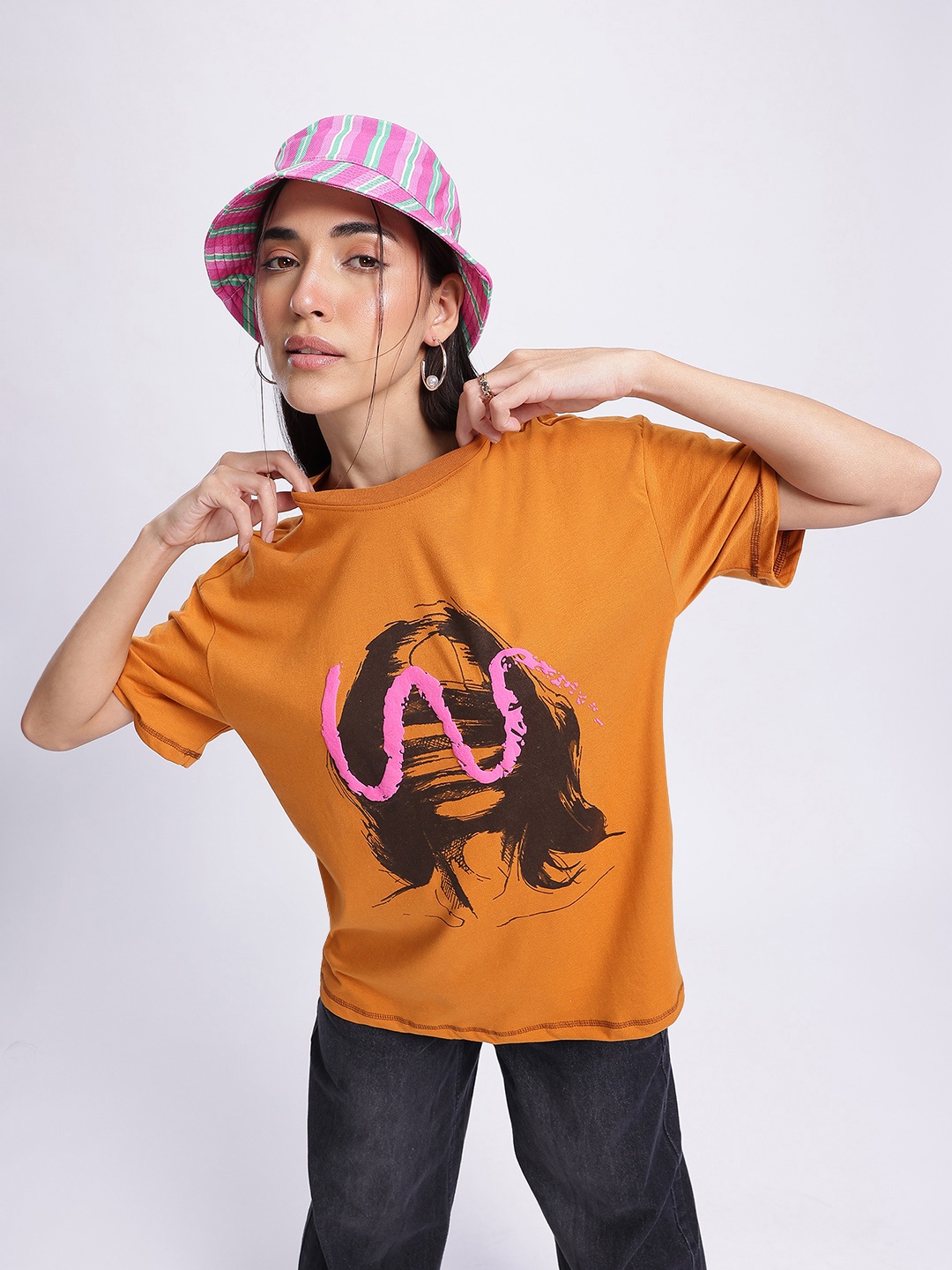 

glitchez Urban Threads Printed Oversized T-shirt, Rust