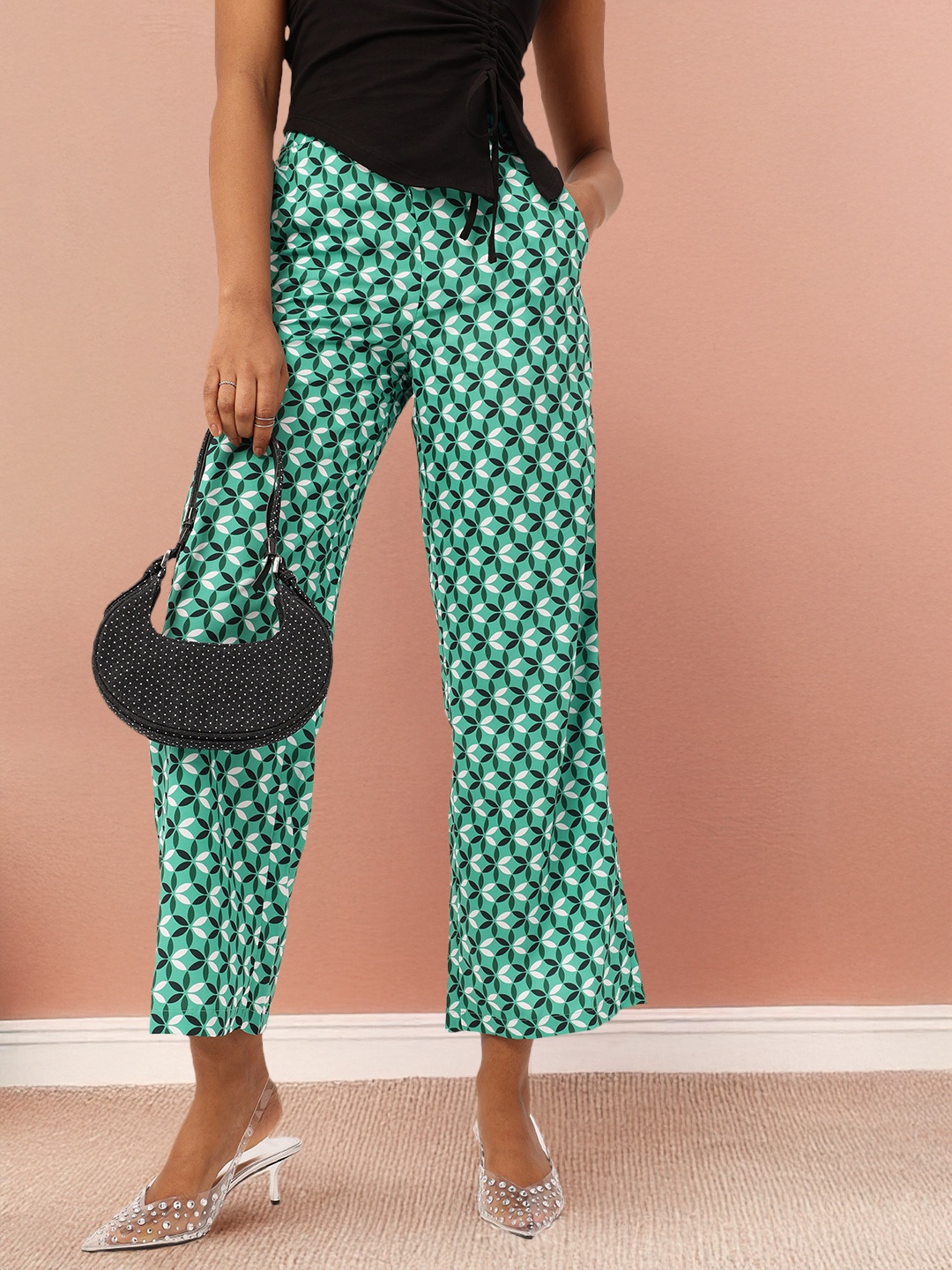 

DressBerry Women Emerald Envy Indie Floral Flared Trousers, Green