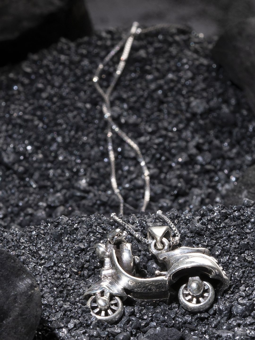 

TOUCH925 Men Sterling Silver Scooter Shape Oxidized Pendant