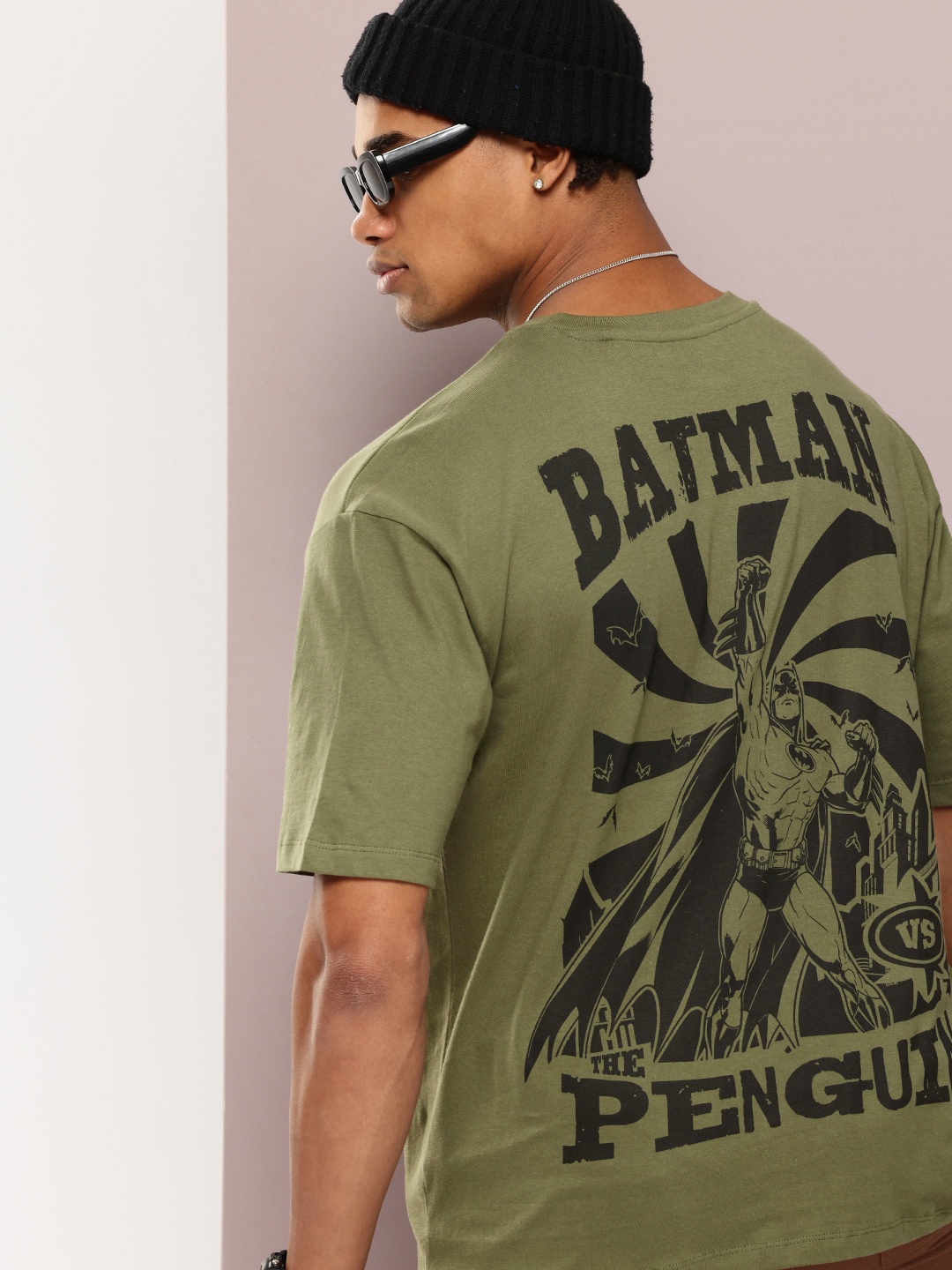 

Kook N Keech Batman Printed Drop-Shoulder Sleeves Pure Cotton Relaxed Fit T-shirt, Green