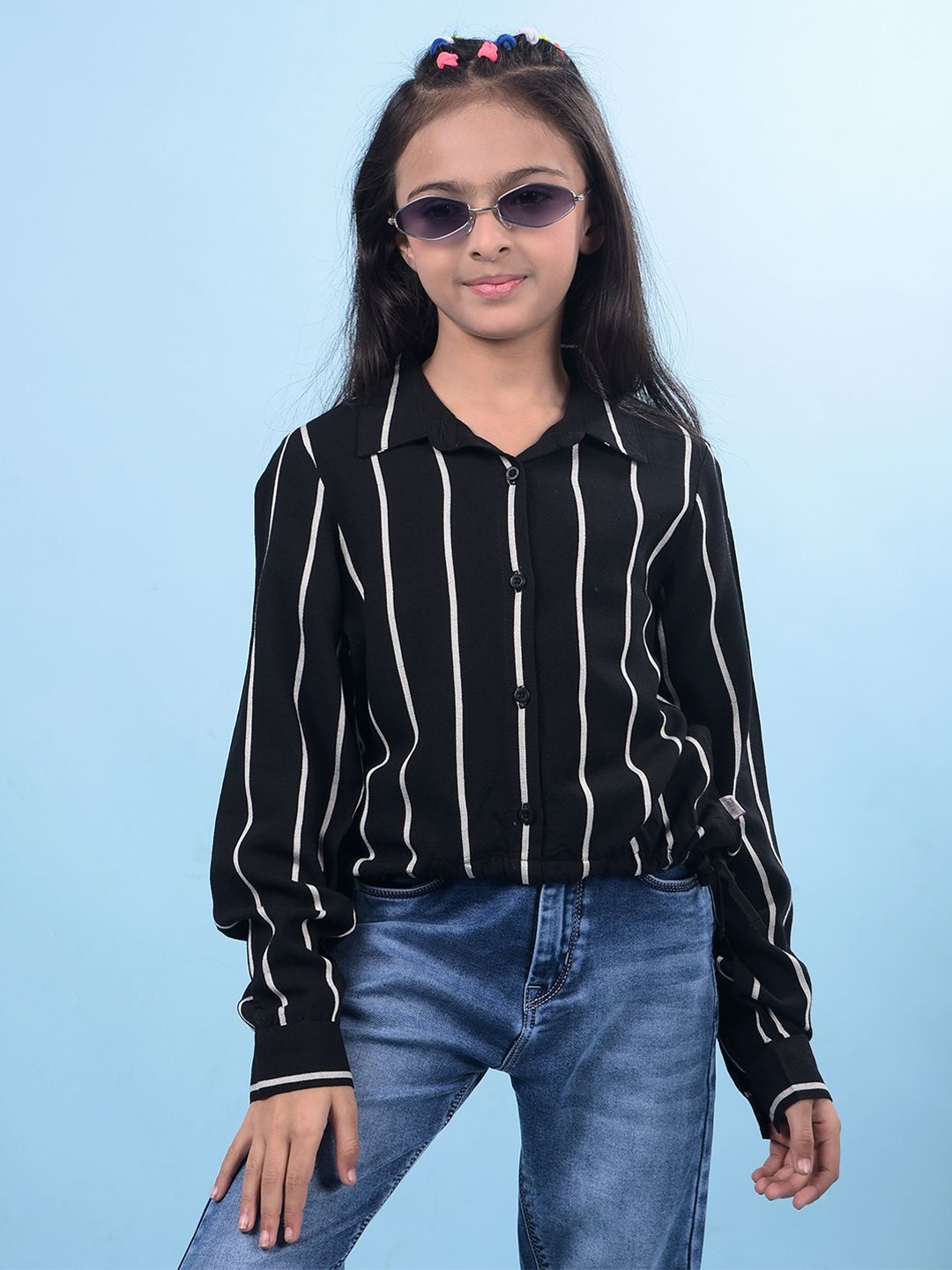 

Crimsoune Club Girls Classic Slim Fit Opaque Striped Casual Shirt, Black