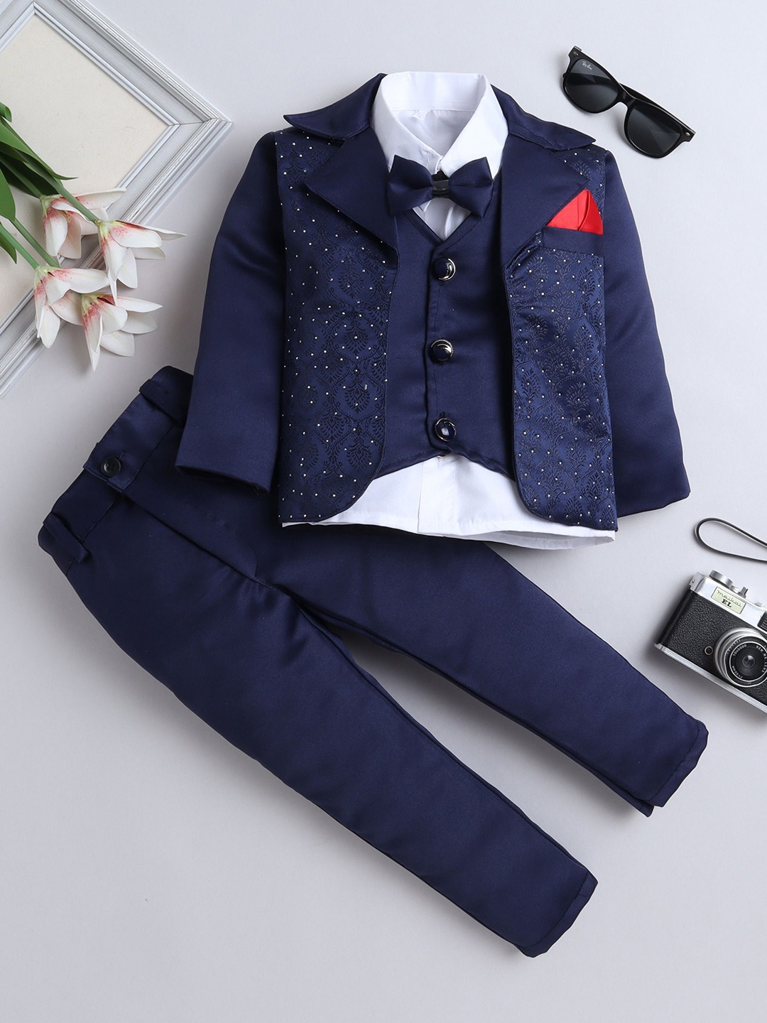 

FOURFOLDS Boys 3-Piece Self-Design Suit, Navy blue