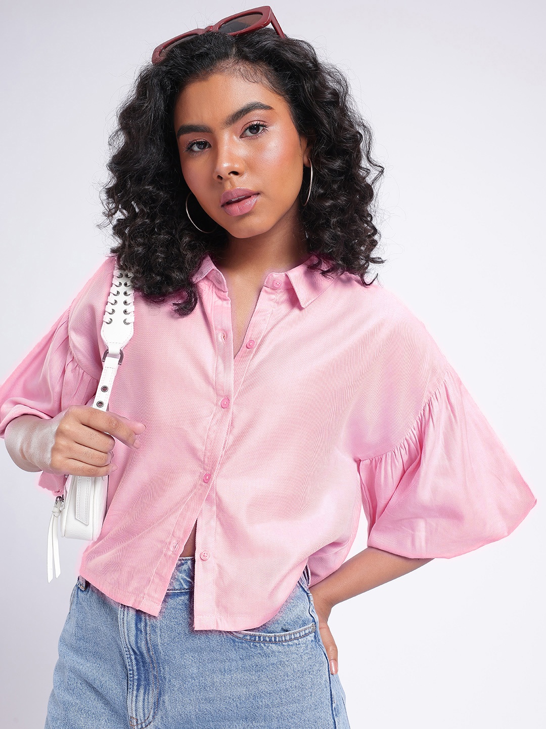 

DressBerry Glamorous Sweet Puffed Sleeves Boxy Crop Shirt, Pink