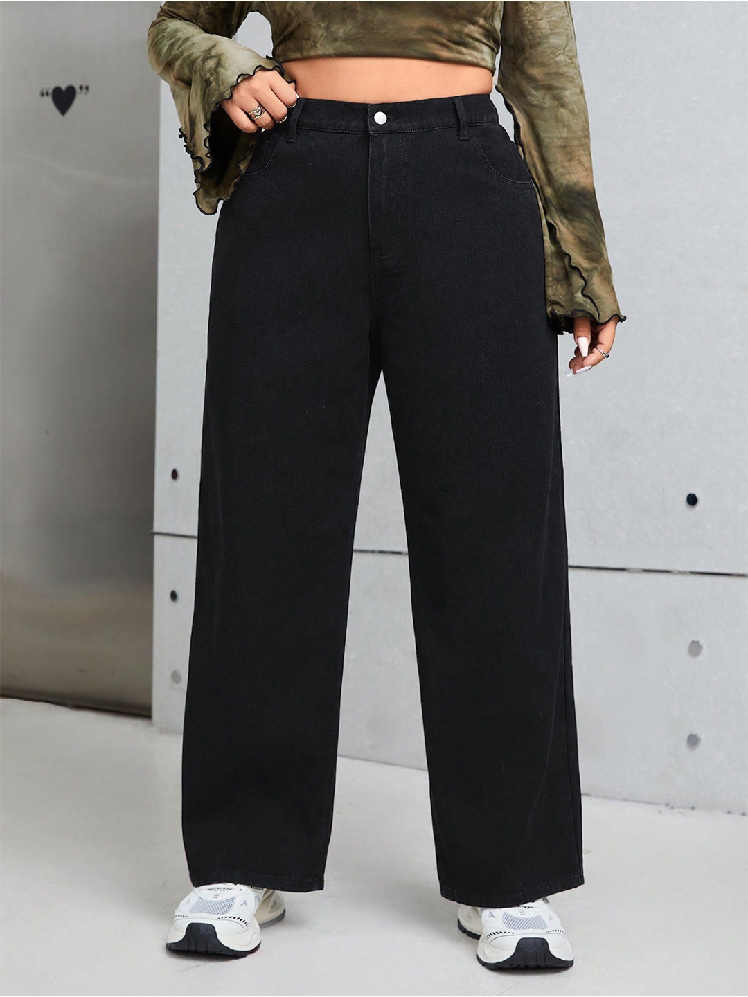

HIGH BUY Women Straight Fit High-Rise Jeans, Black