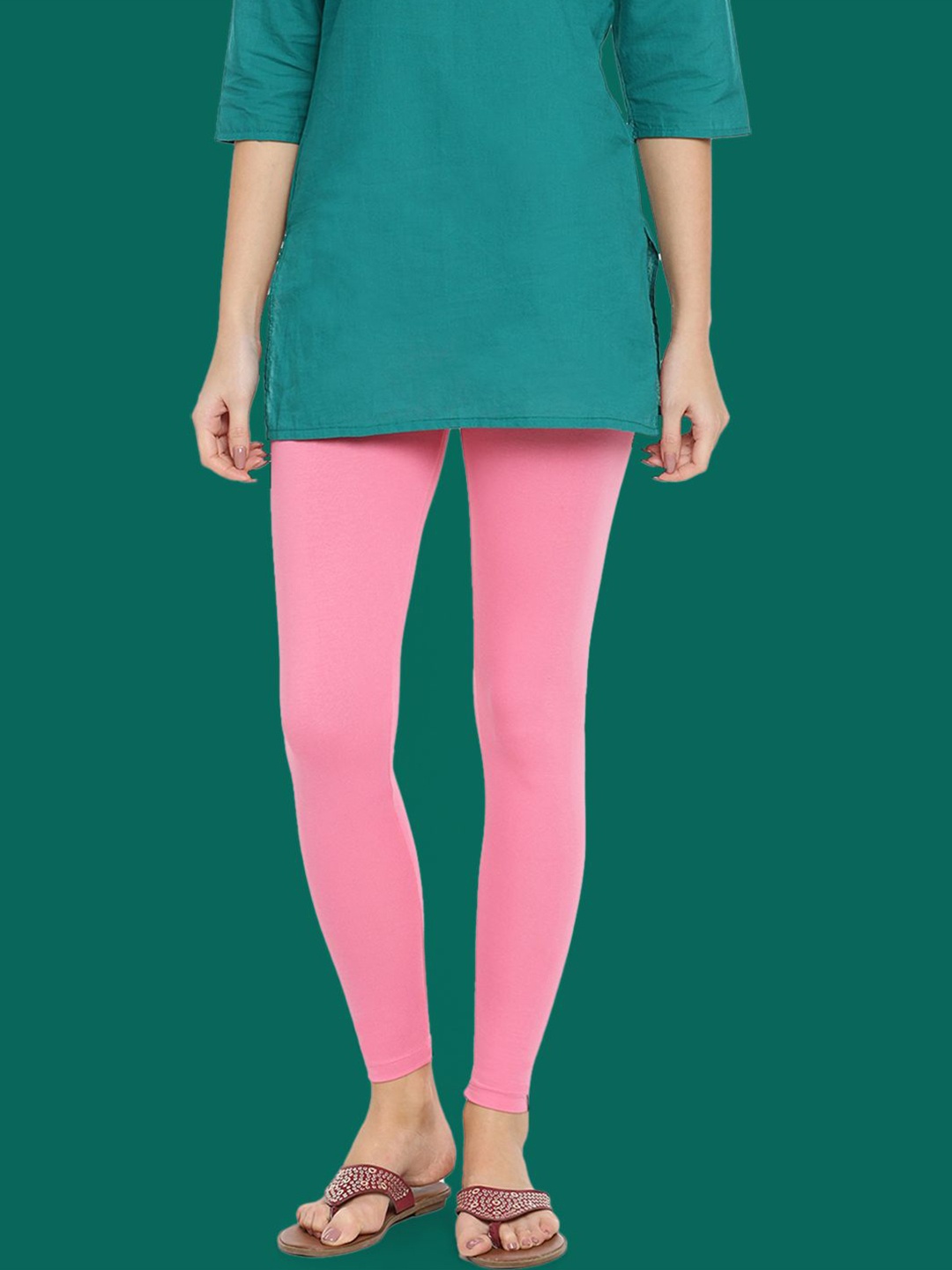 

TWIN BIRDS Women Cotton Blend Solid Pure Magenta Ankle Length Legging