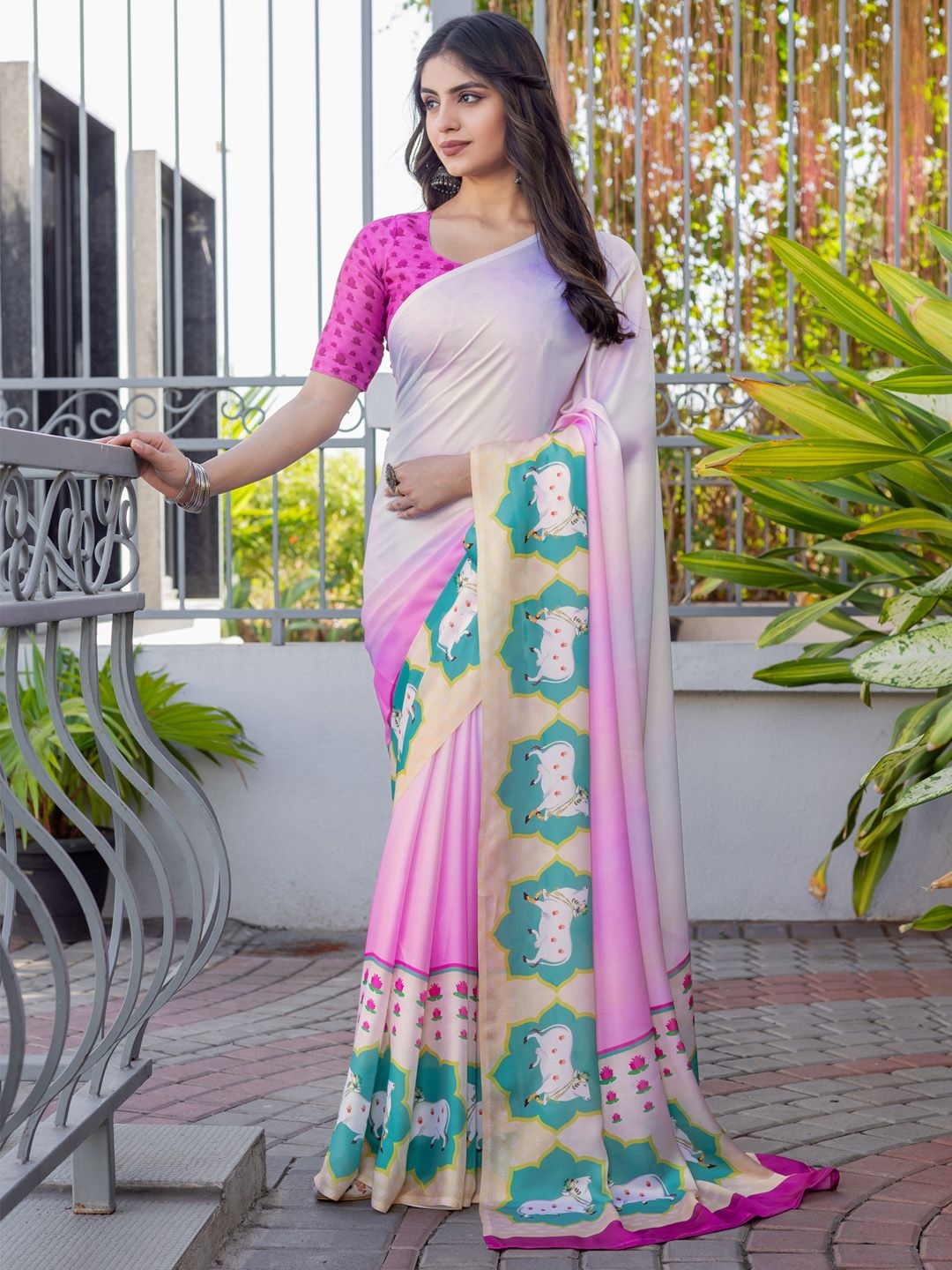 

Mitera Kalamkari Satin Muga Saree, Pink