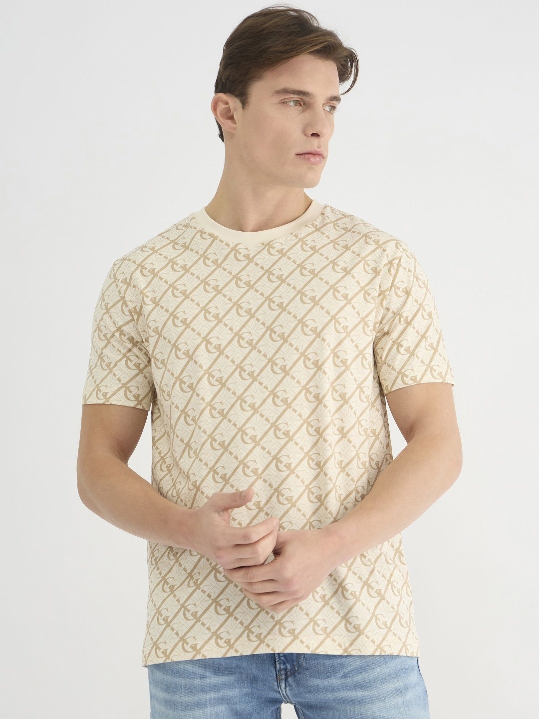 

GANT Men Round Neck Monogram Geometric Pure Cotton T-Shirt, Cream