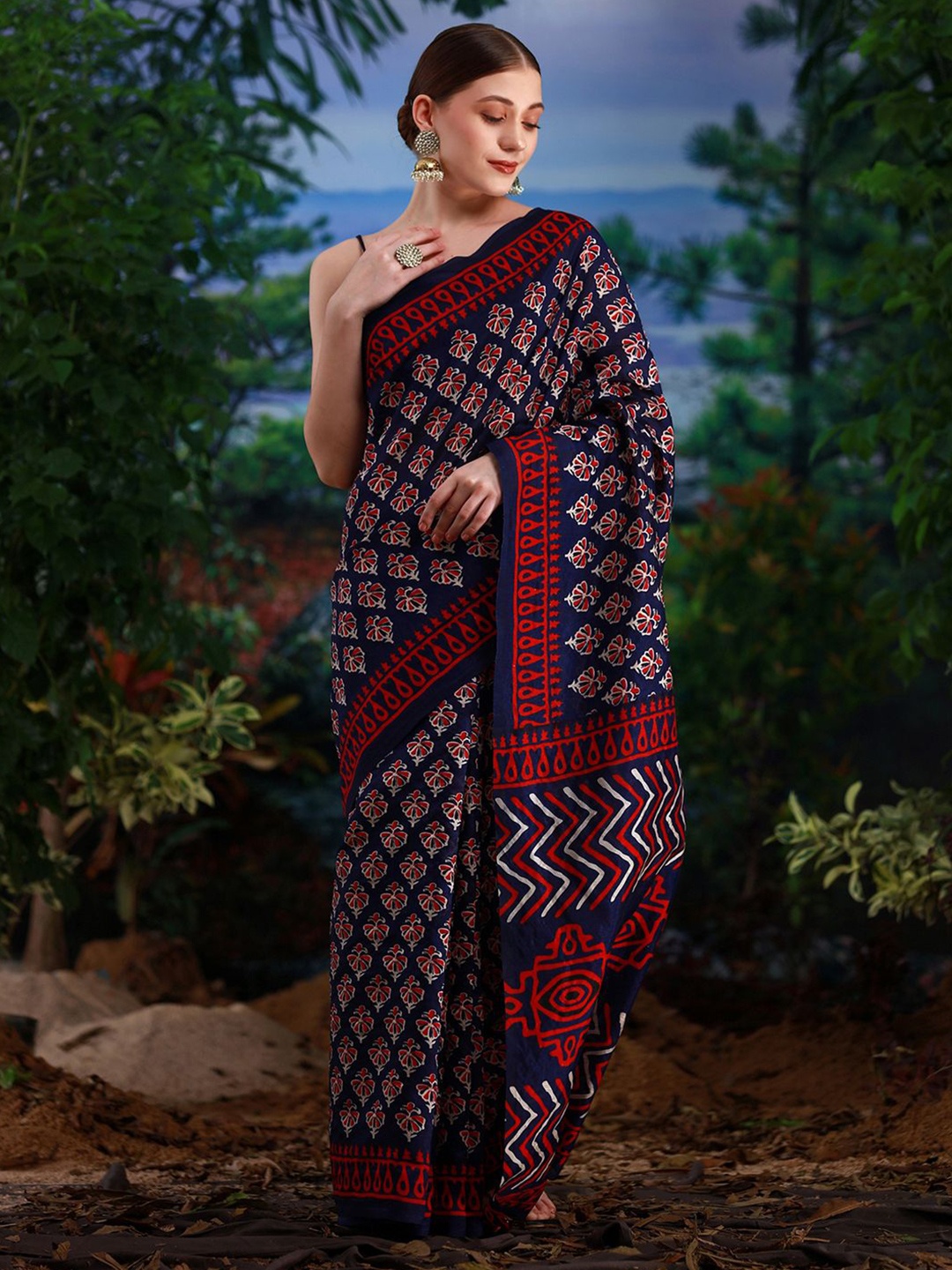 

Anouk Rustic Bagh Silk Blend Bagh Saree, Navy blue