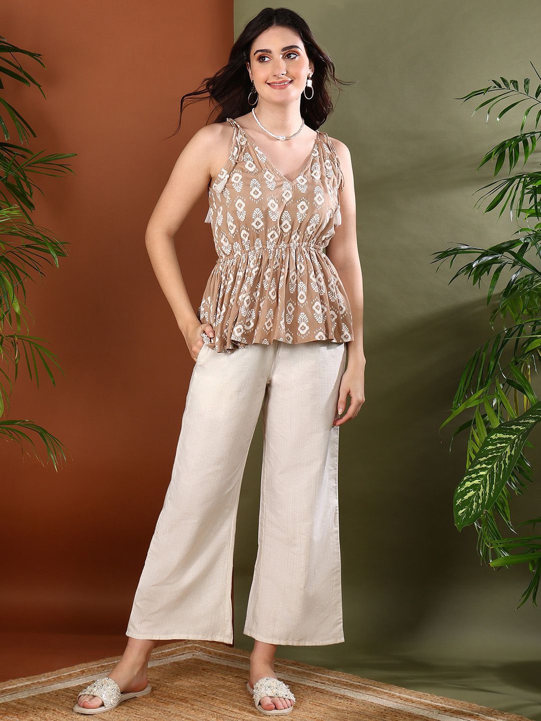 

Stylum Floral Printed V-Neck Sleeveless Top With Trouser, Beige