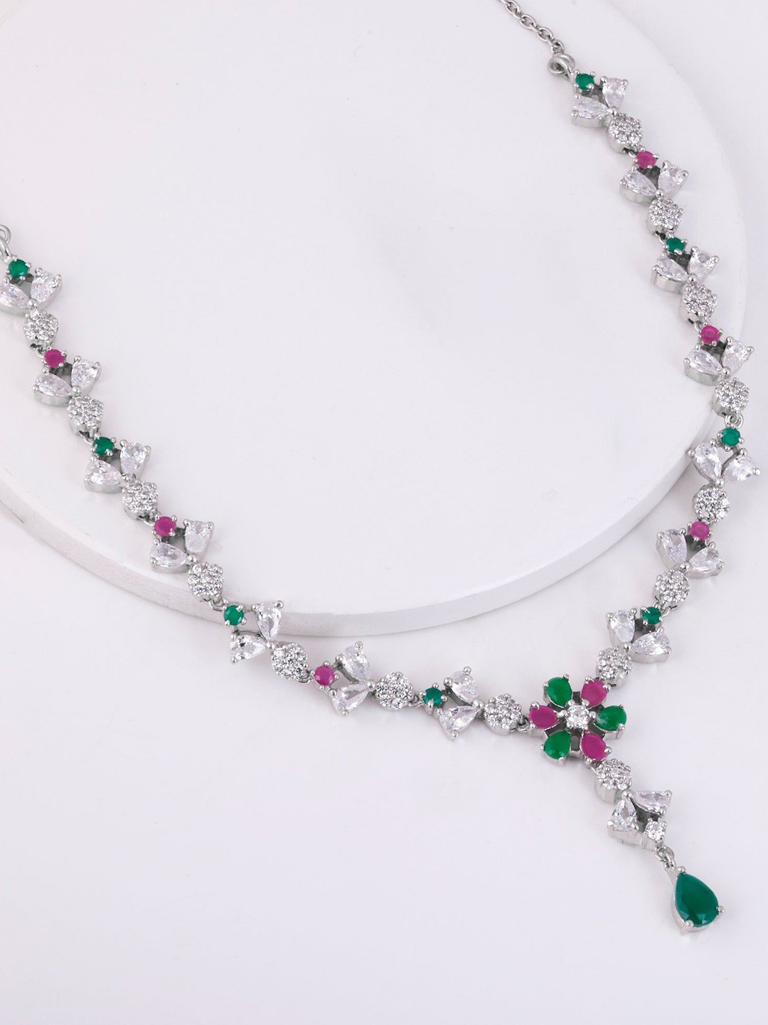 

GIVA Silver Rhodium-Plated Necklace