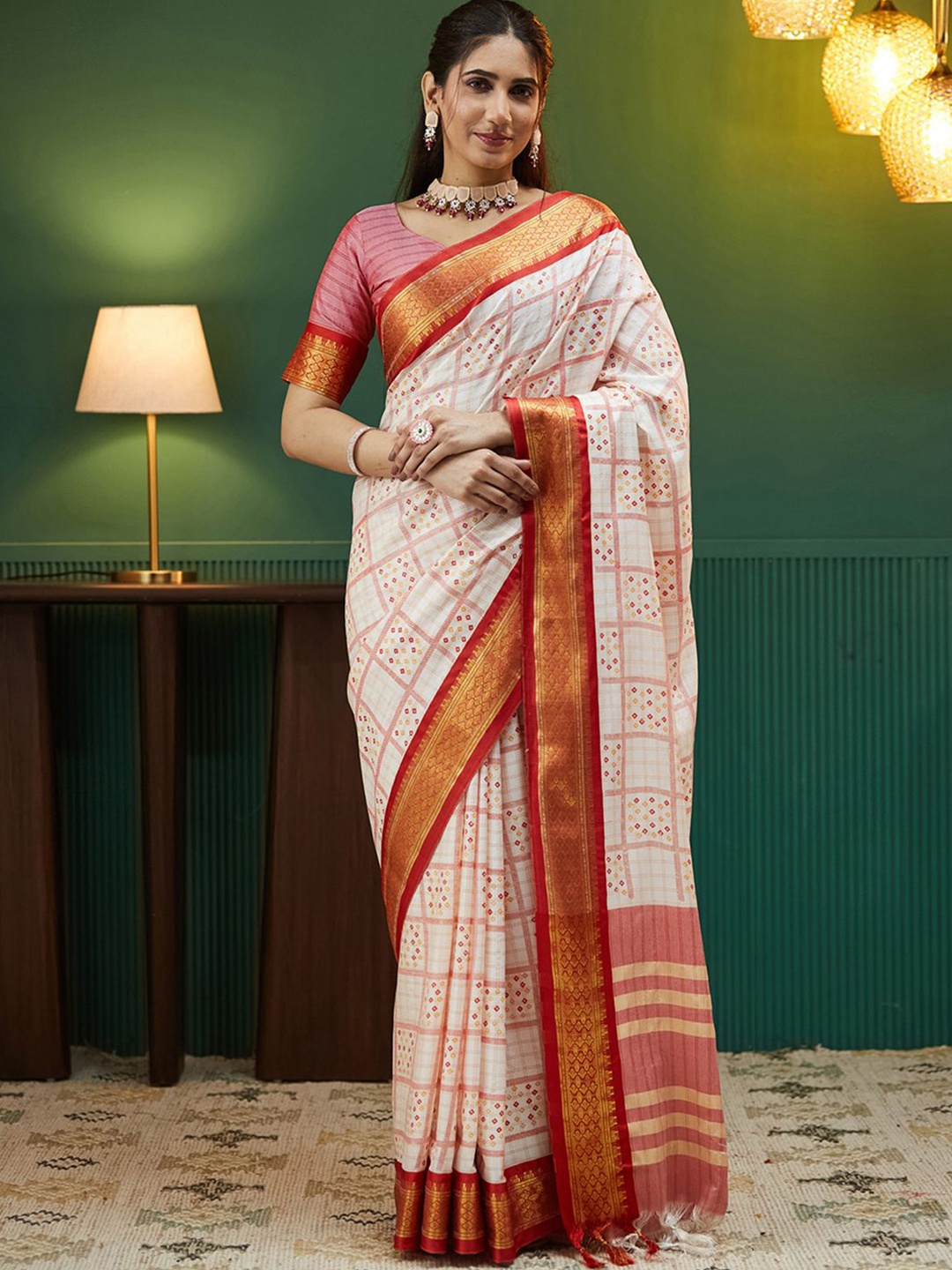 

all about you Bandhani Zari Silk Blend Bandhani Saree, Off white