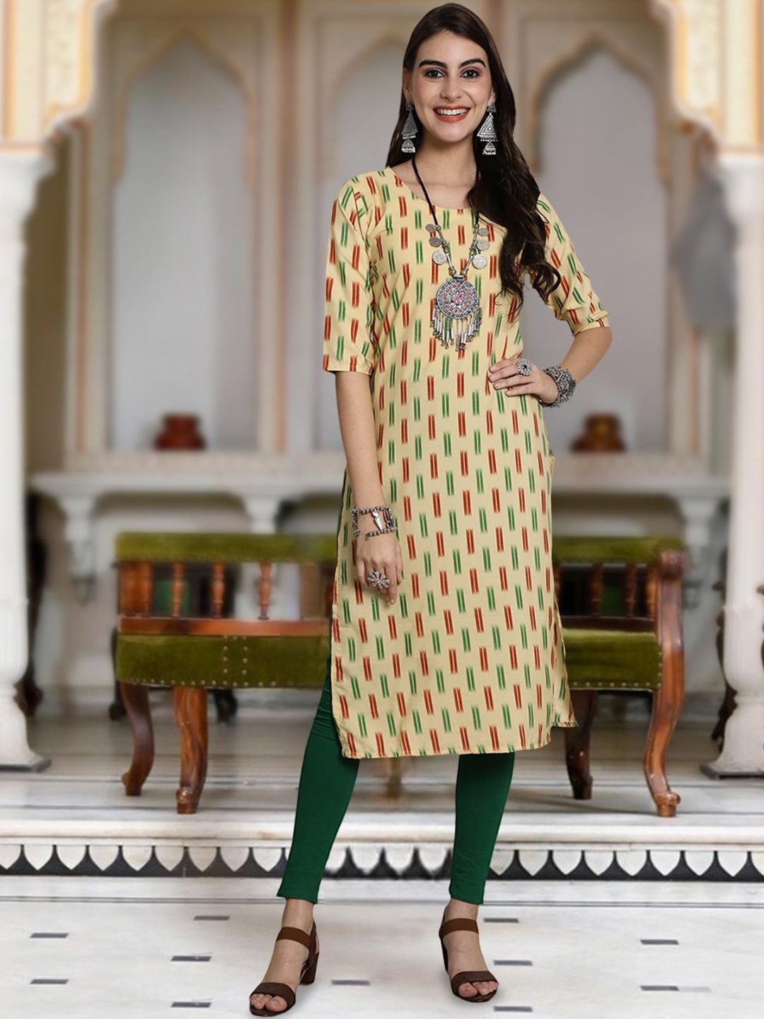 

Moda Rapido Geometric Printed Round Neck Straight Kurta, Yellow