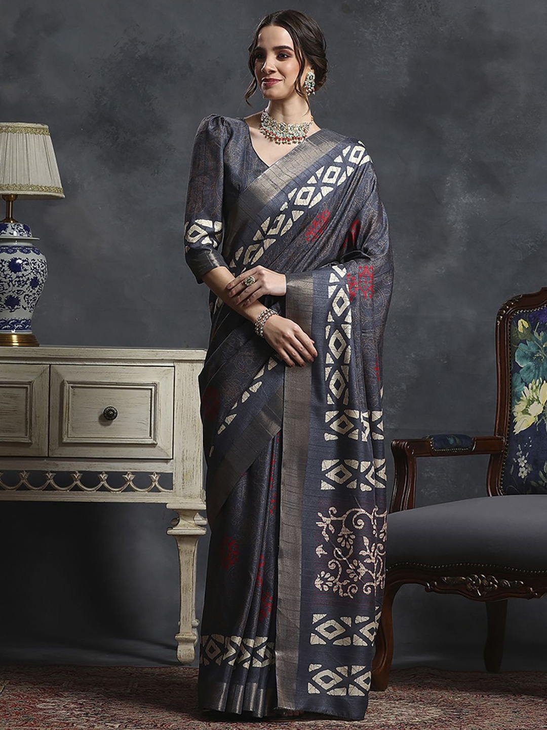 

Anouk Rustic Ethnic Motifs Zari Silk Blend Sungudi Saree, Grey
