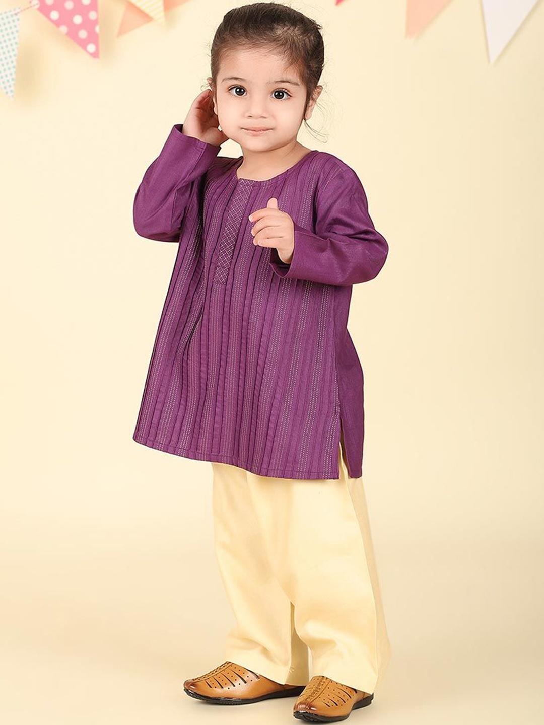 

Fabindia Boys Striped Embroidered Thread Work Straight Kurta With Pyjamas, Purple