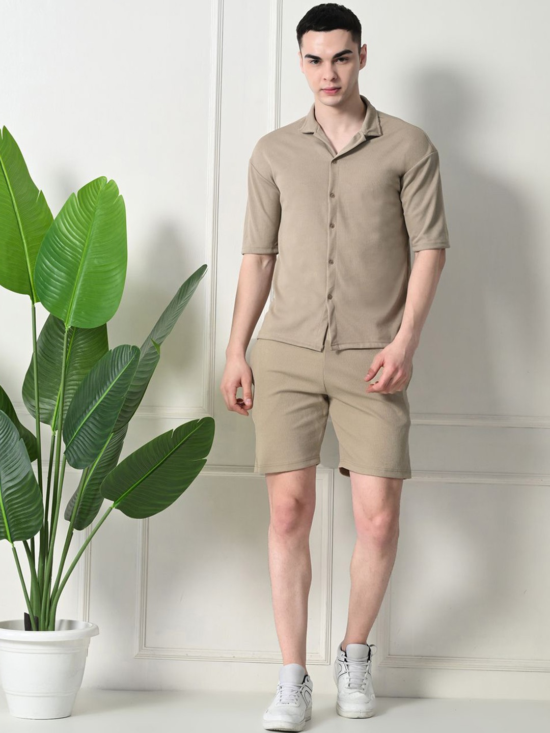 

CLAFOUTIS Shirt Collar Shirt With Shorts, Beige