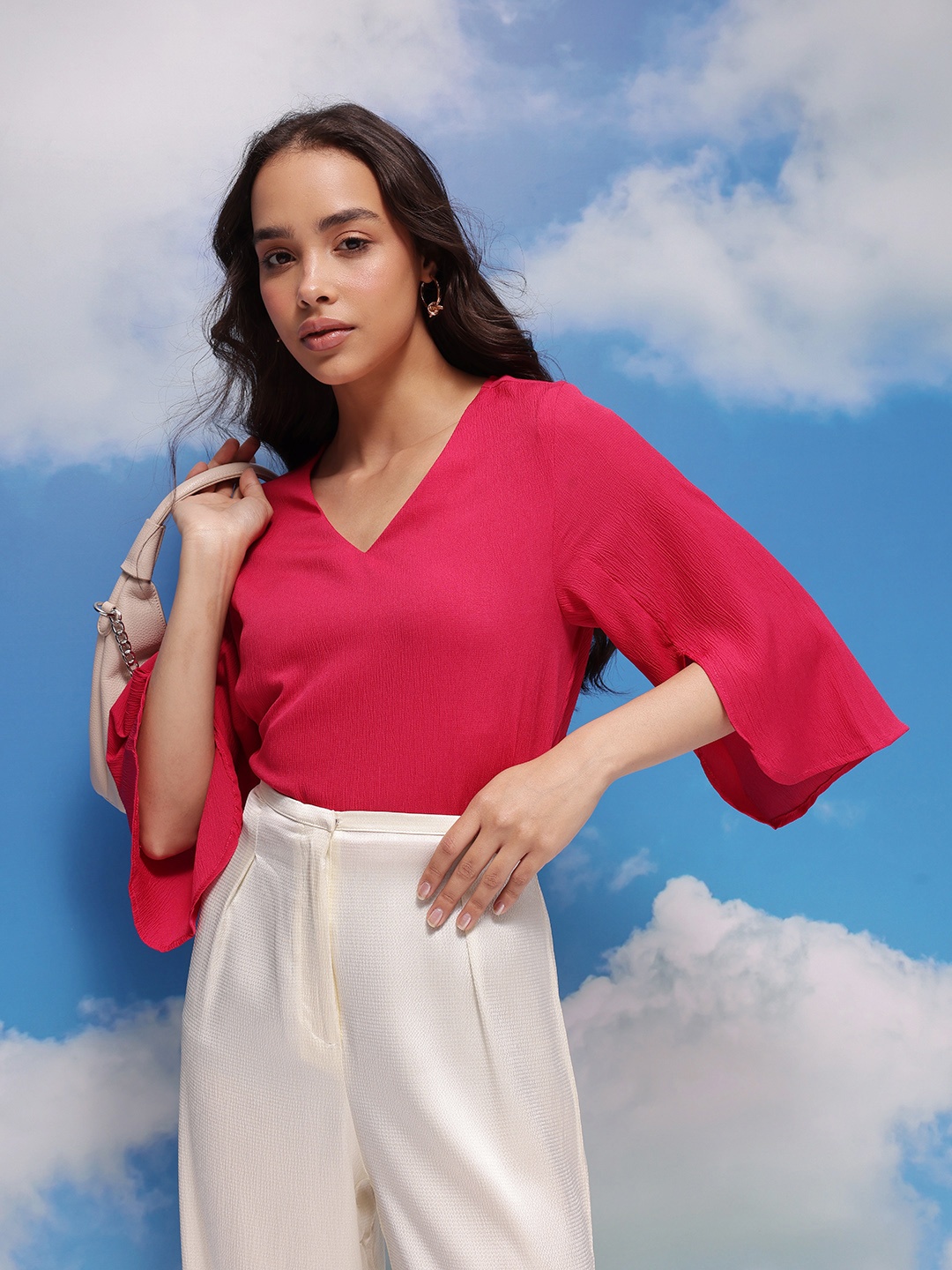 

CORSICA V-Neck Slit Sleeve Top, Pink