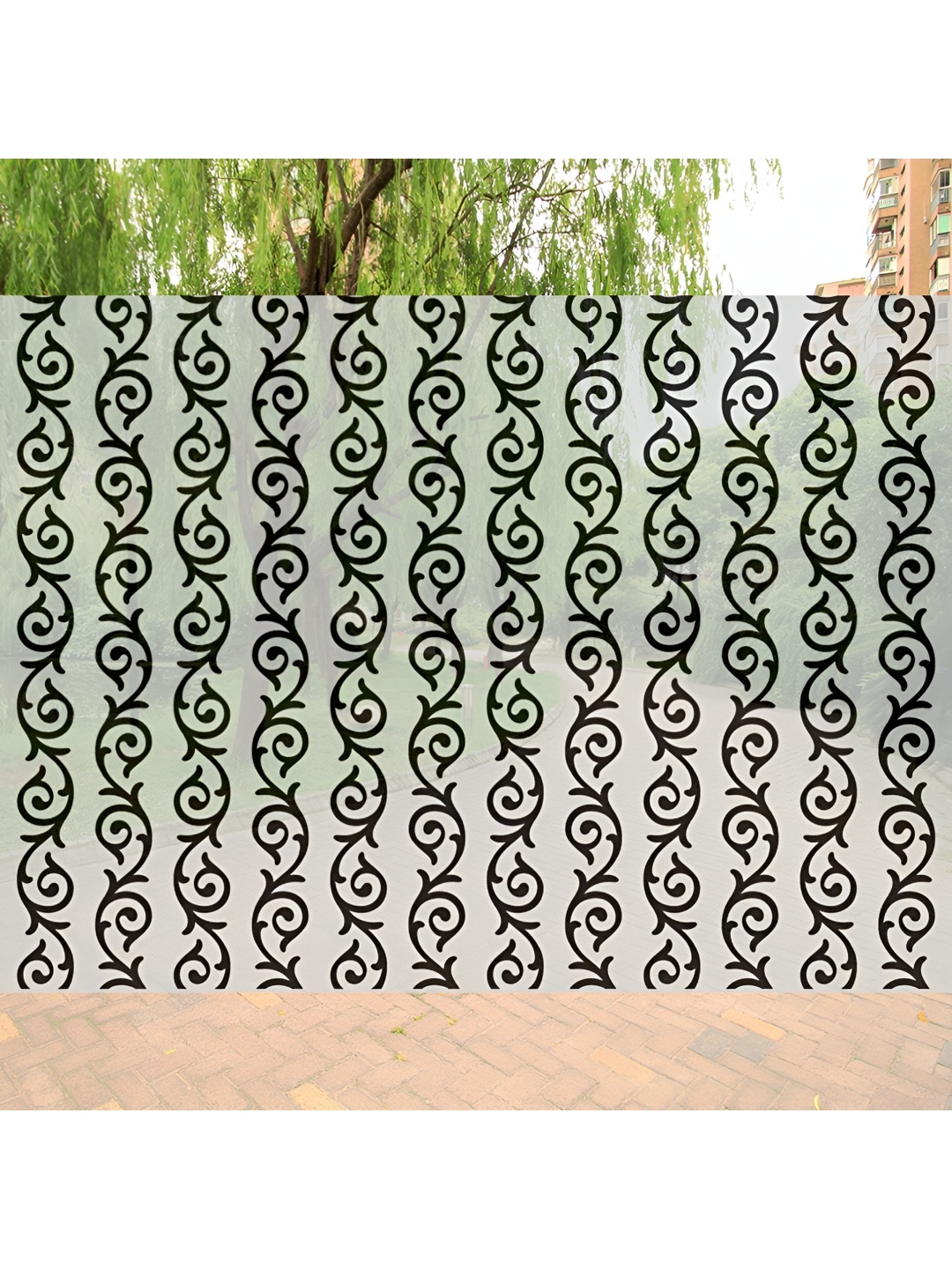 

Jaamso Royals White & Black 3D Printed Self Adhesive Wallpaper