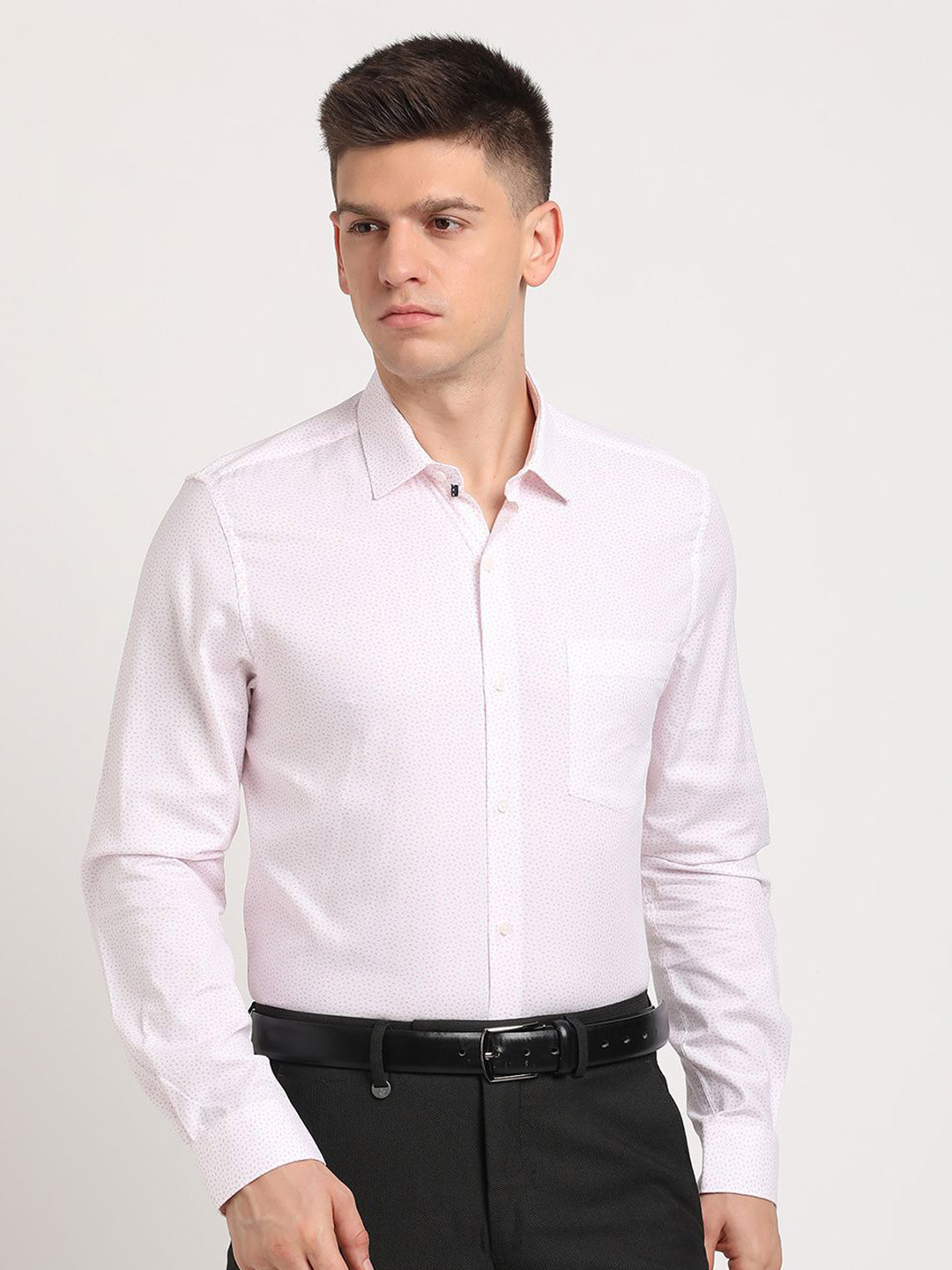 

Turtle Men Classic Slim Fit Opaque Printed Formal Shirt, Pink