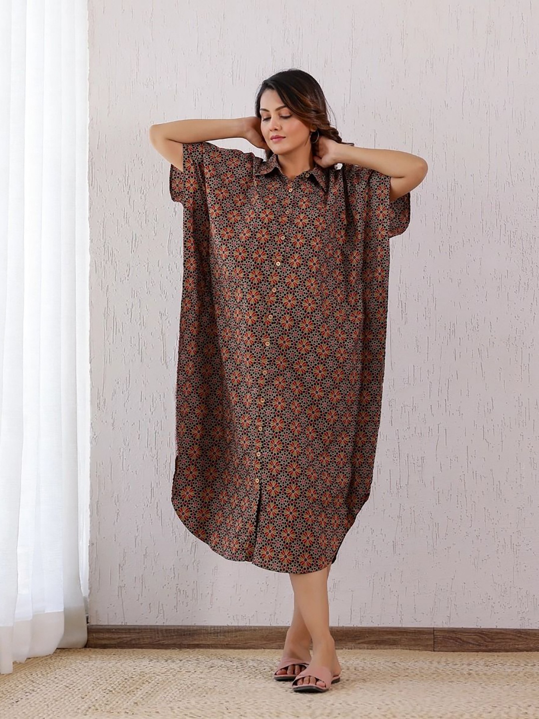

Vivika Printed Flared Sleeves Cotton Kaftan Midi Dress, Red